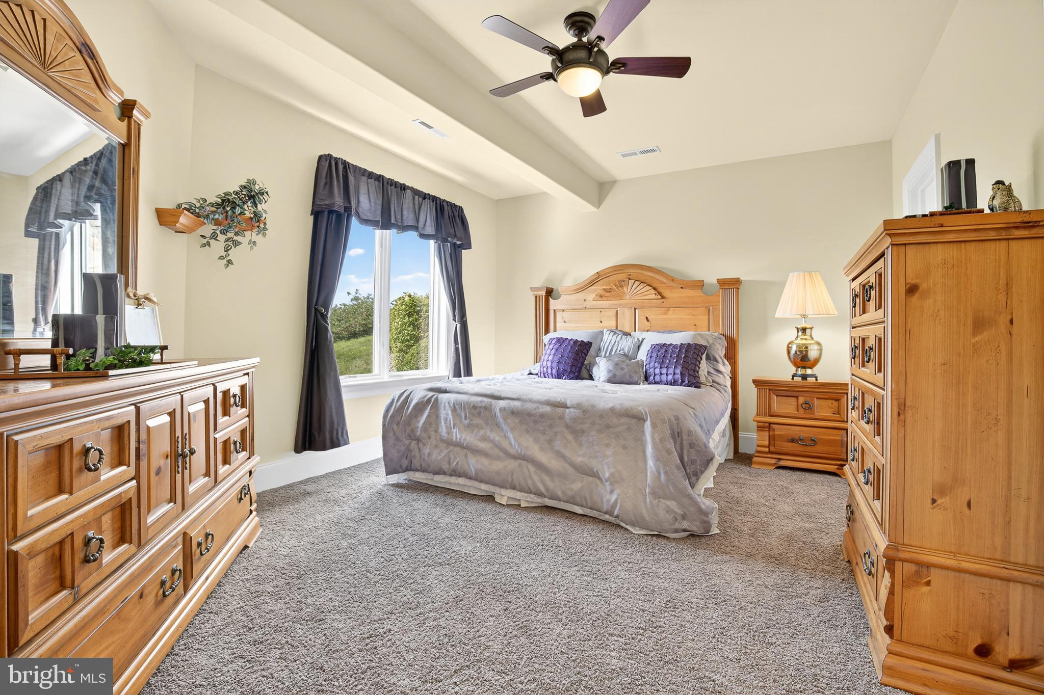 RIVER BEND - Residential