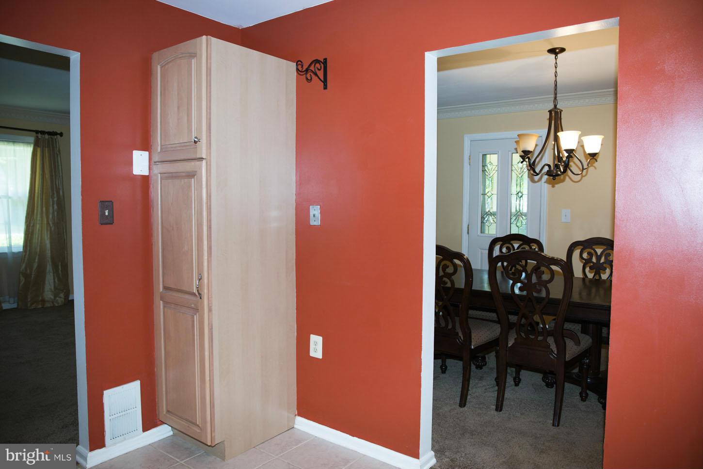 LAKE RIDGE/PROMONTRY OAK - Residential