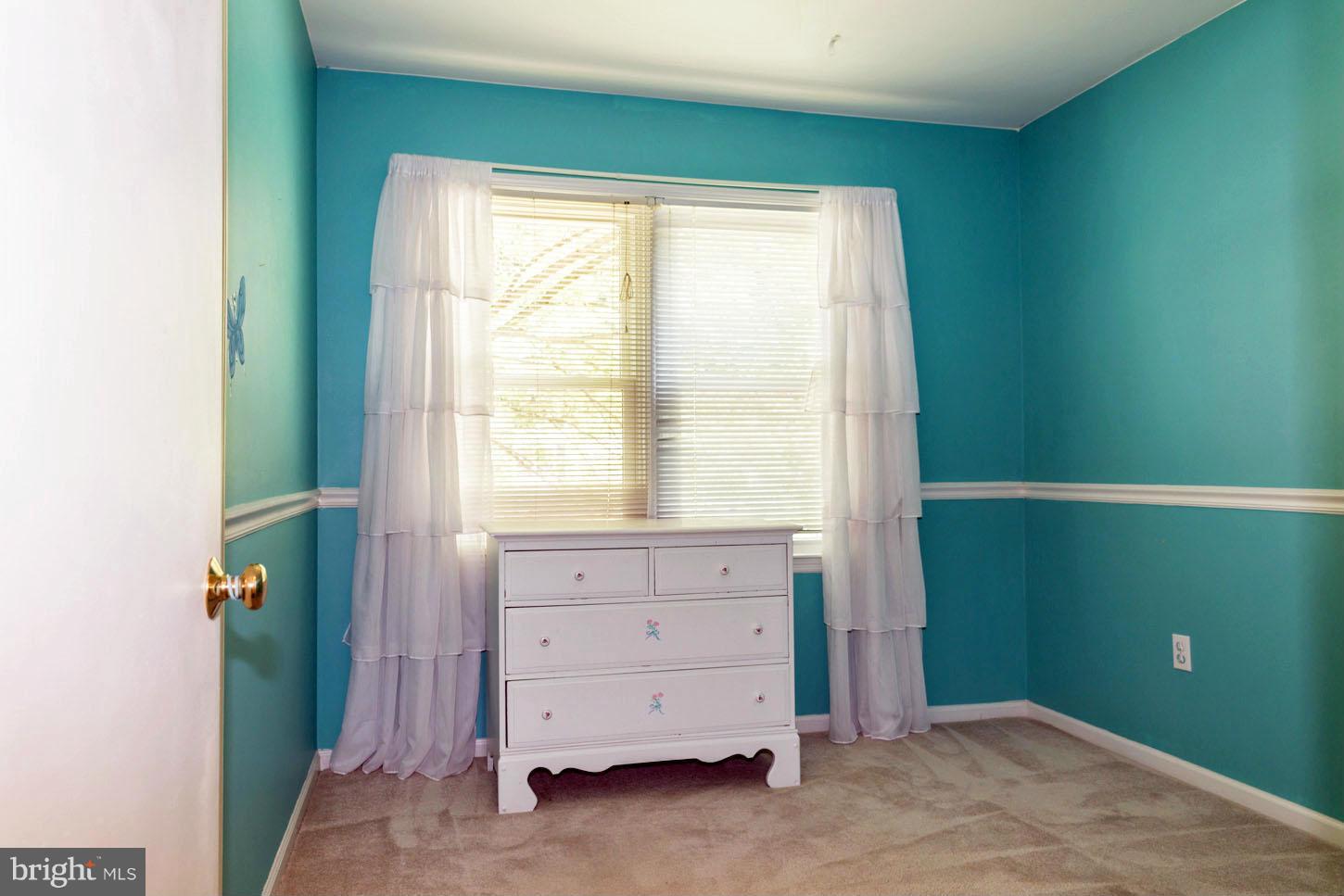 LAKE RIDGE/PROMONTRY OAK - Residential