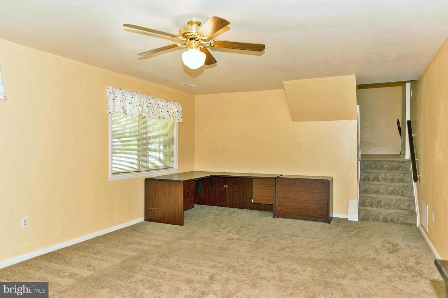 LAKE RIDGE/PROMONTRY OAK - Residential