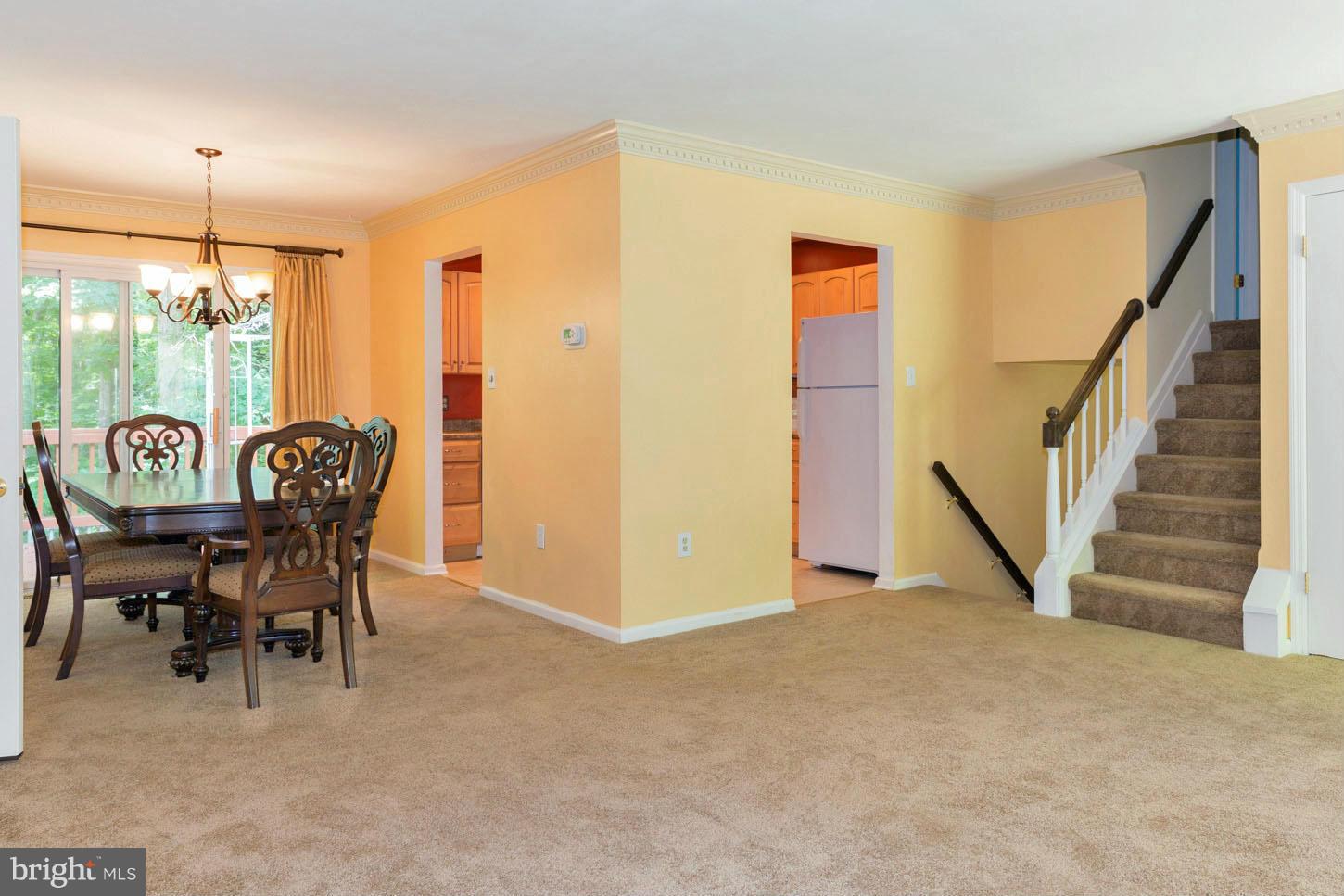 LAKE RIDGE/PROMONTRY OAK - Residential