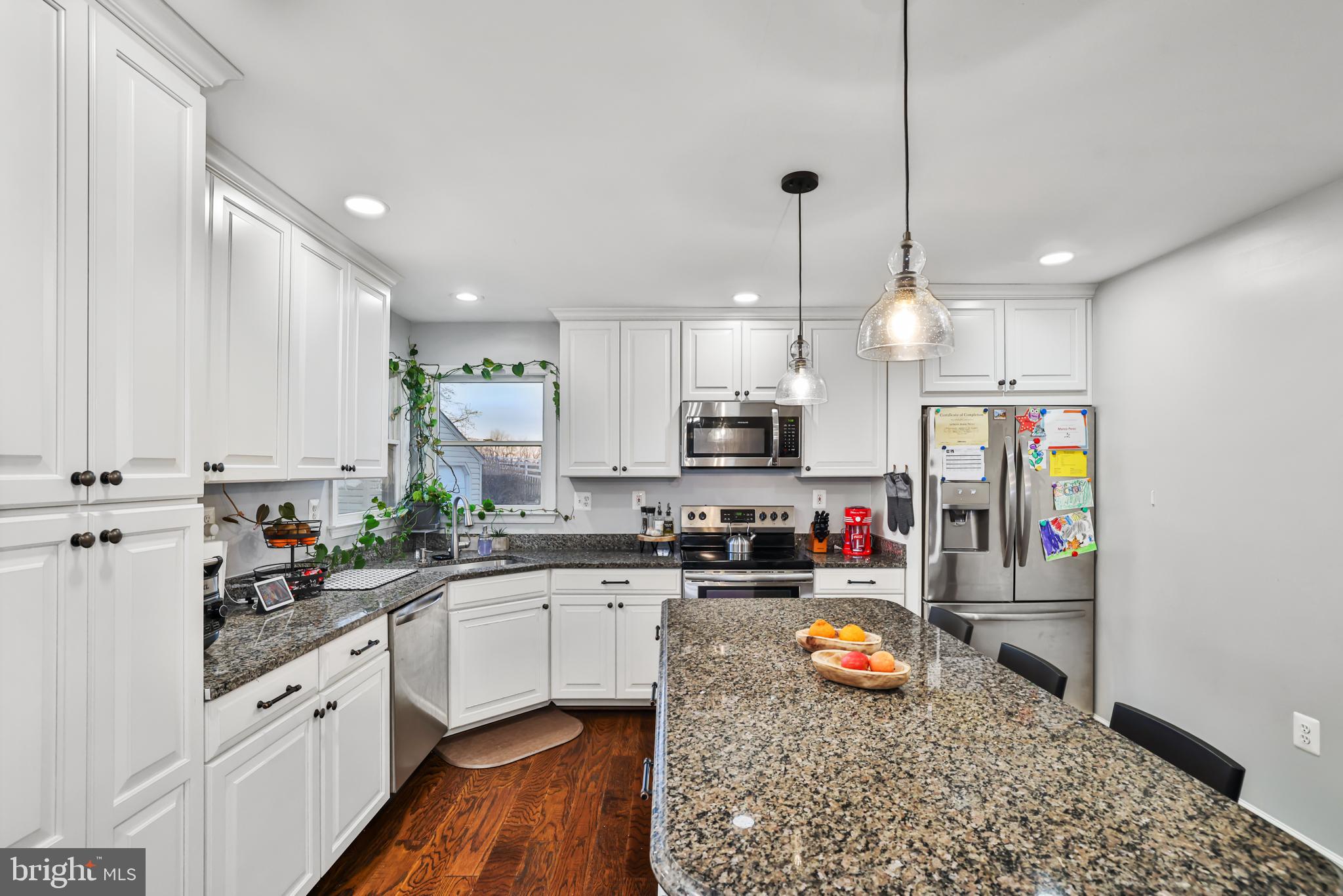 AUTUMN RIDGE - Residential