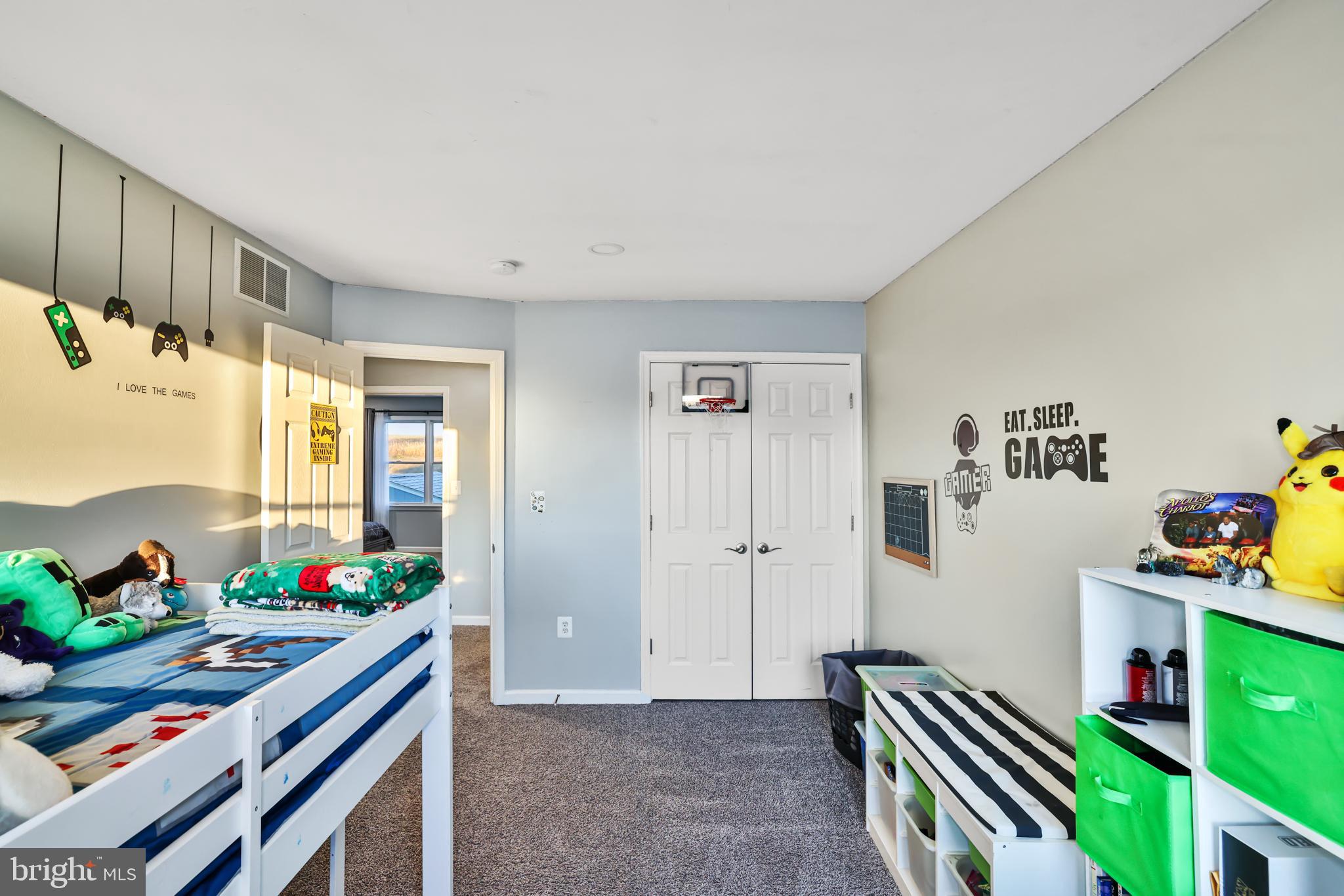 AUTUMN RIDGE - Residential