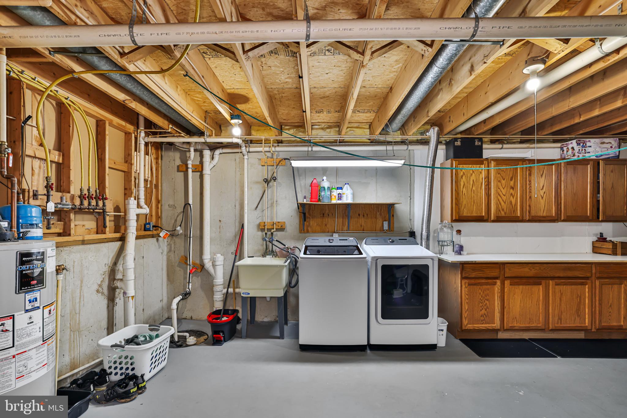 AUTUMN RIDGE - Residential