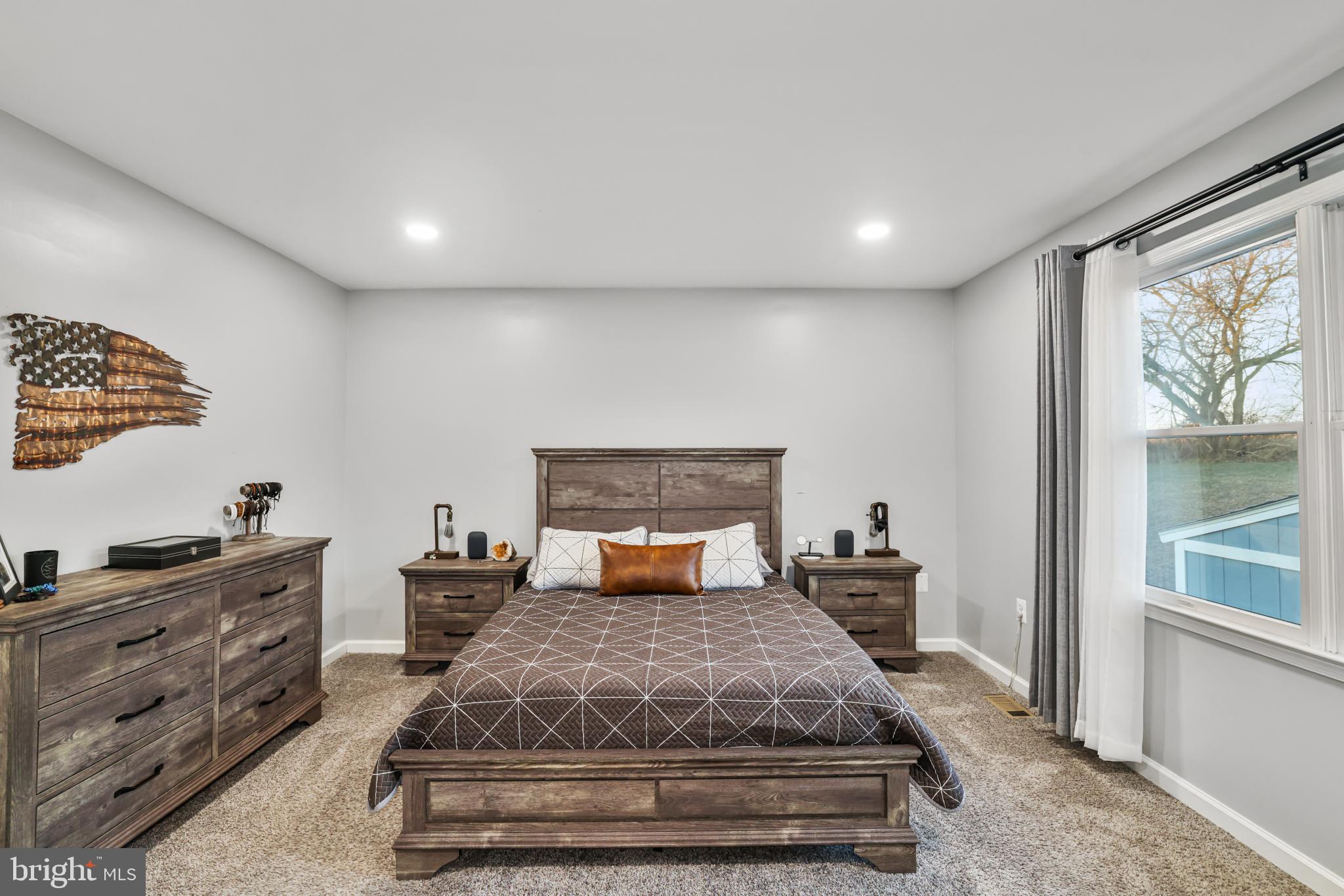 AUTUMN RIDGE - Residential