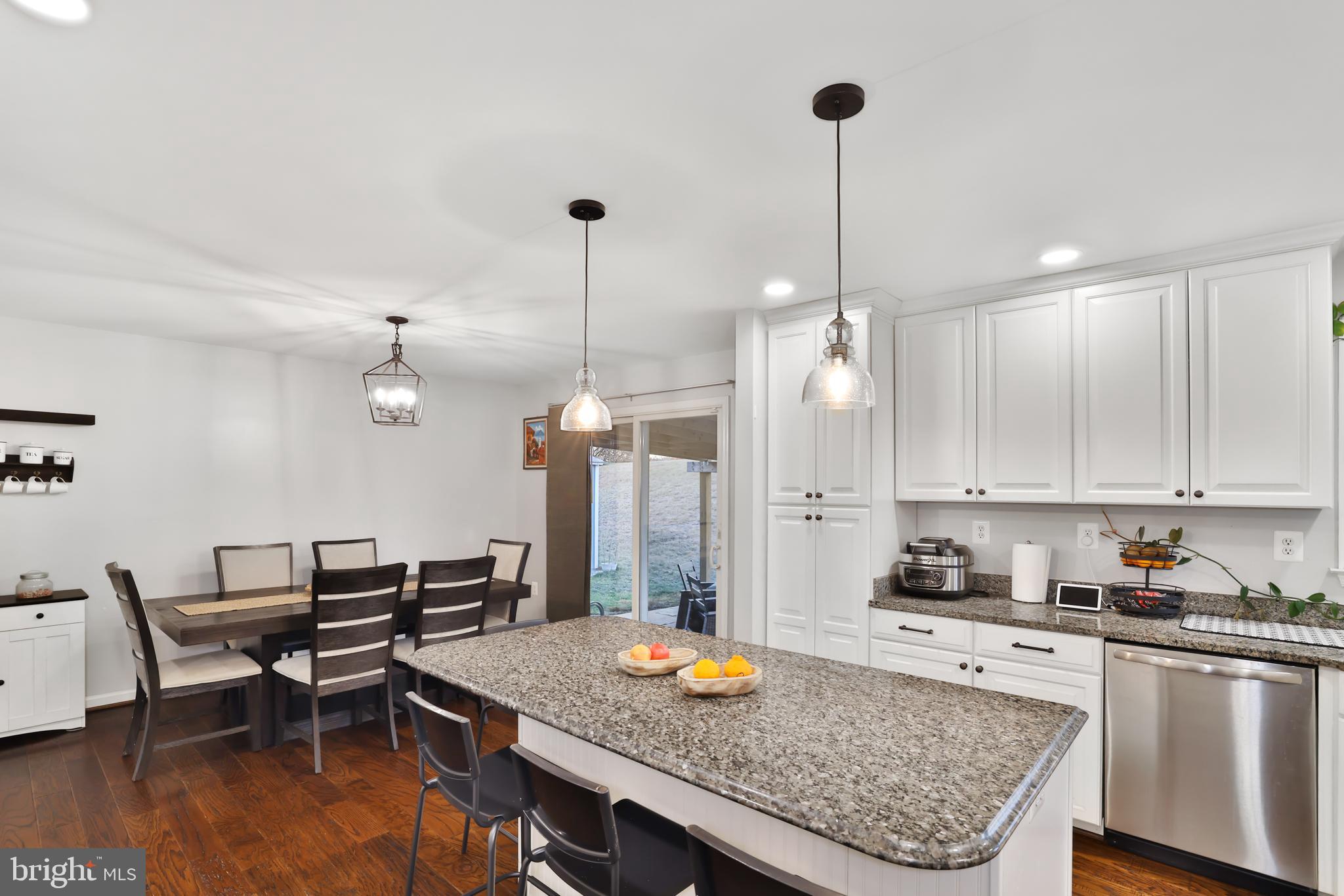 AUTUMN RIDGE - Residential