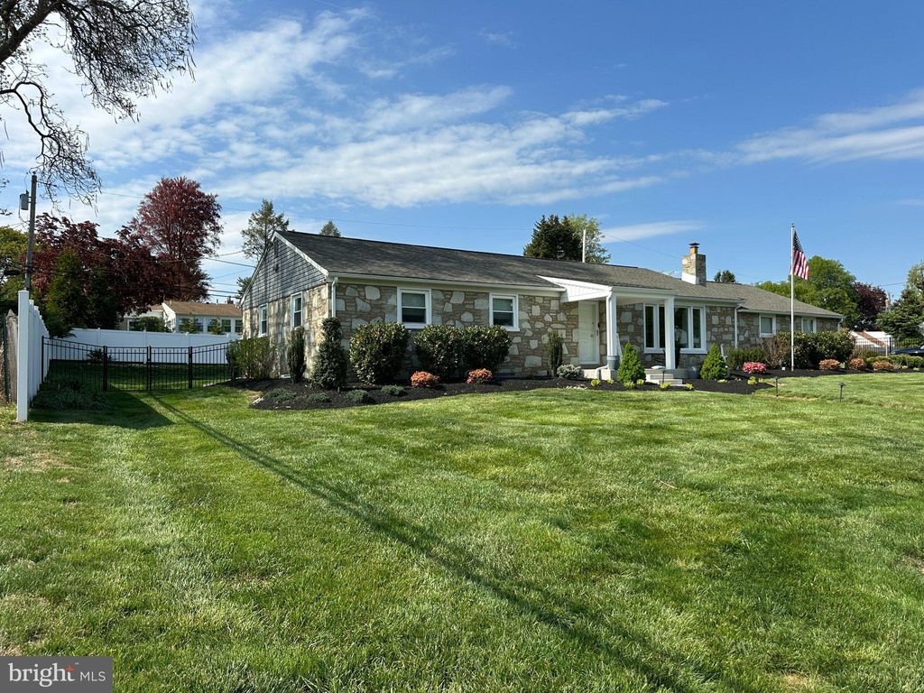 Photo of 3936 Martin Road, HUNTINGDON VALLEY, PA 19006 (MLS # PAMC2177388)