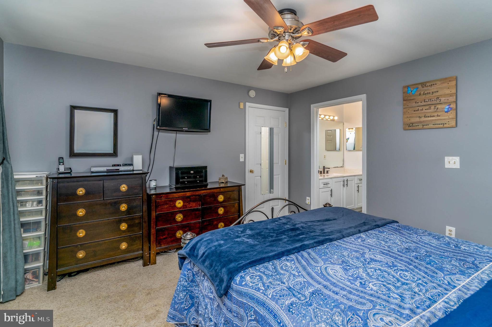 GATEWAY CONDOMINIUM - Residential