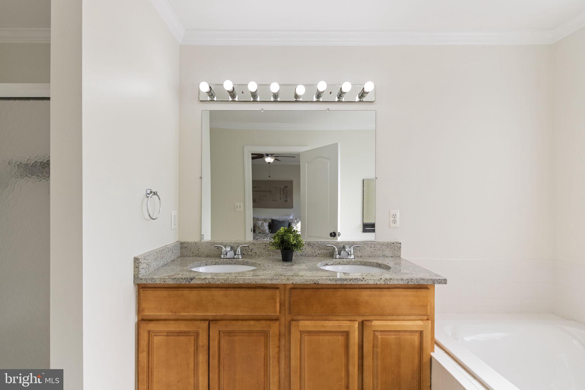 CHATHAM LANDING - Residential