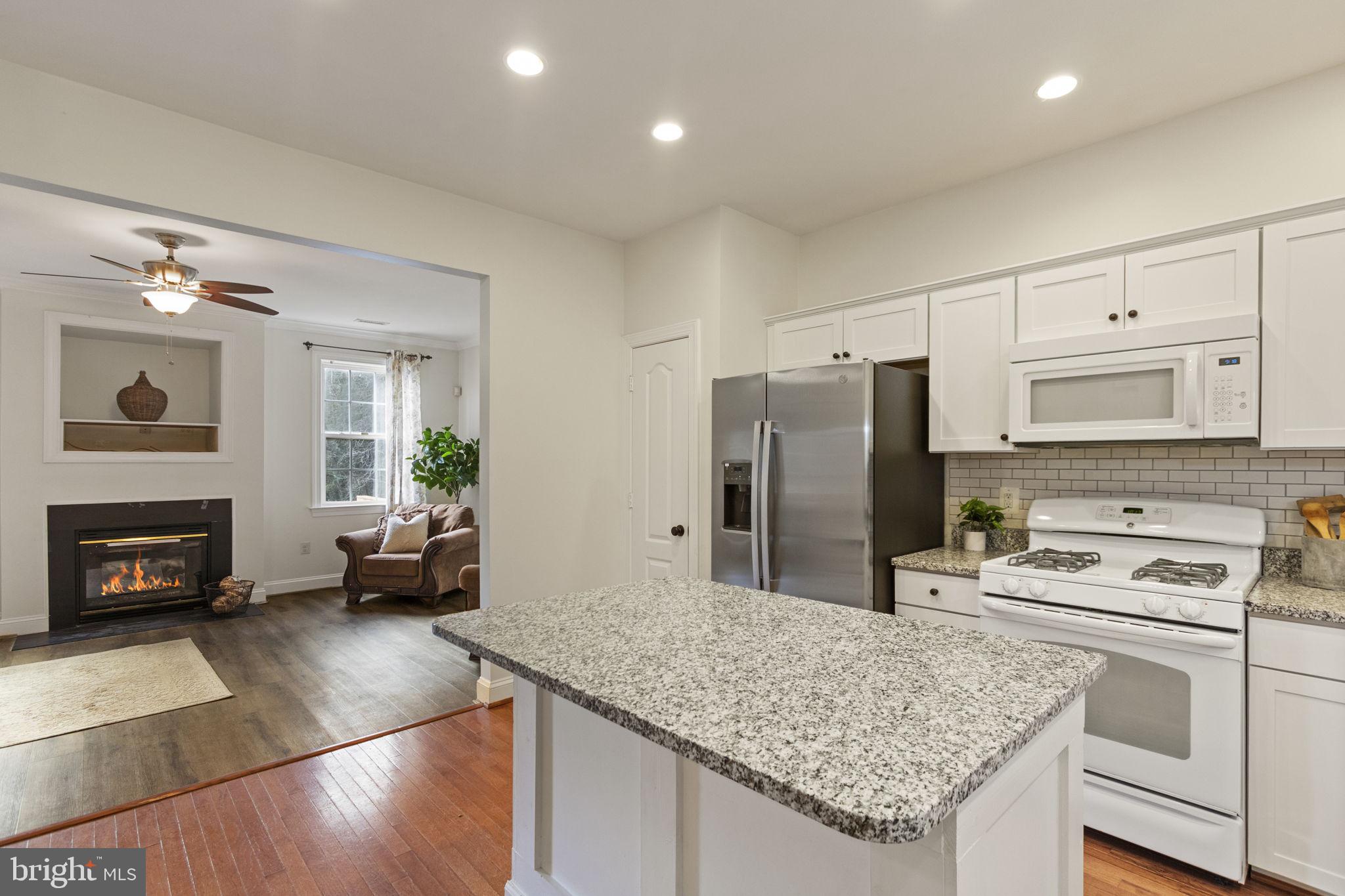 CHATHAM LANDING - Residential