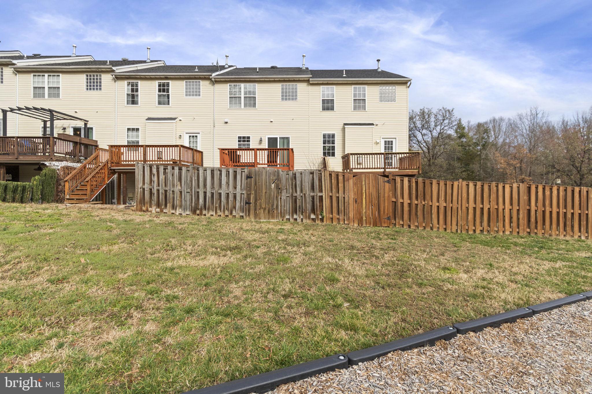 CHATHAM LANDING - Residential