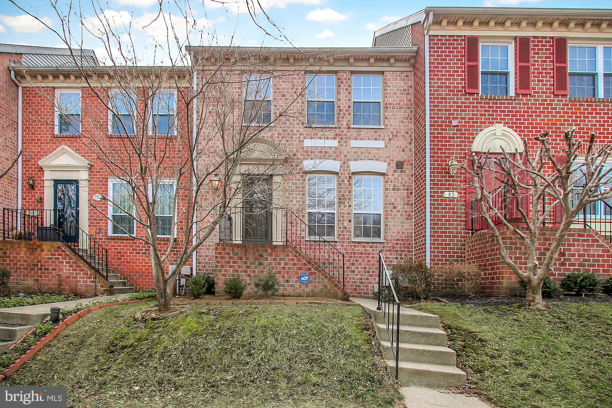 CROMWELL STATION - Residential