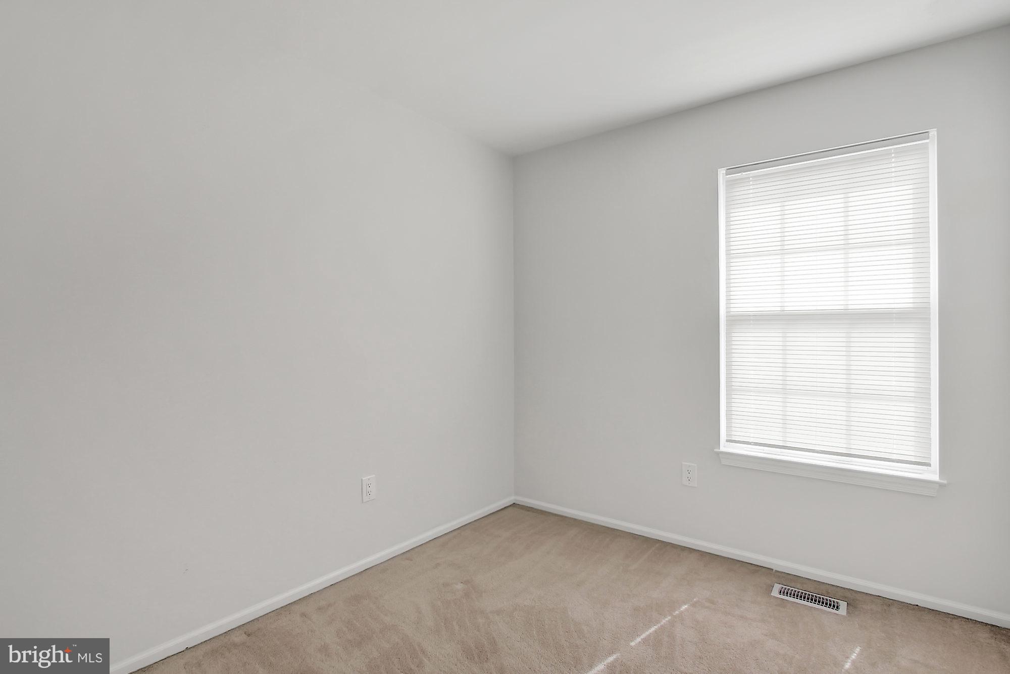 CROMWELL STATION - Residential