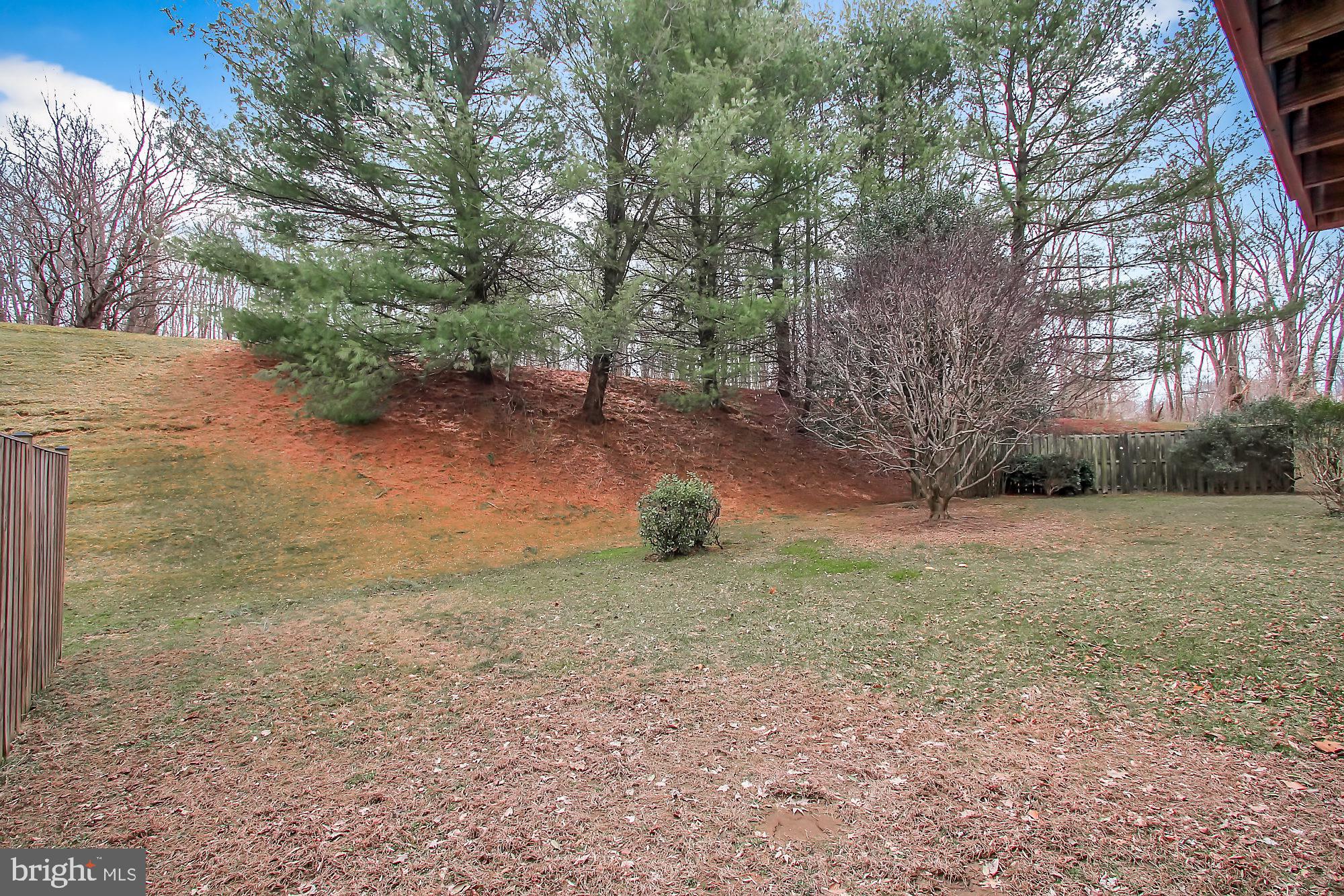 CROMWELL STATION - Residential