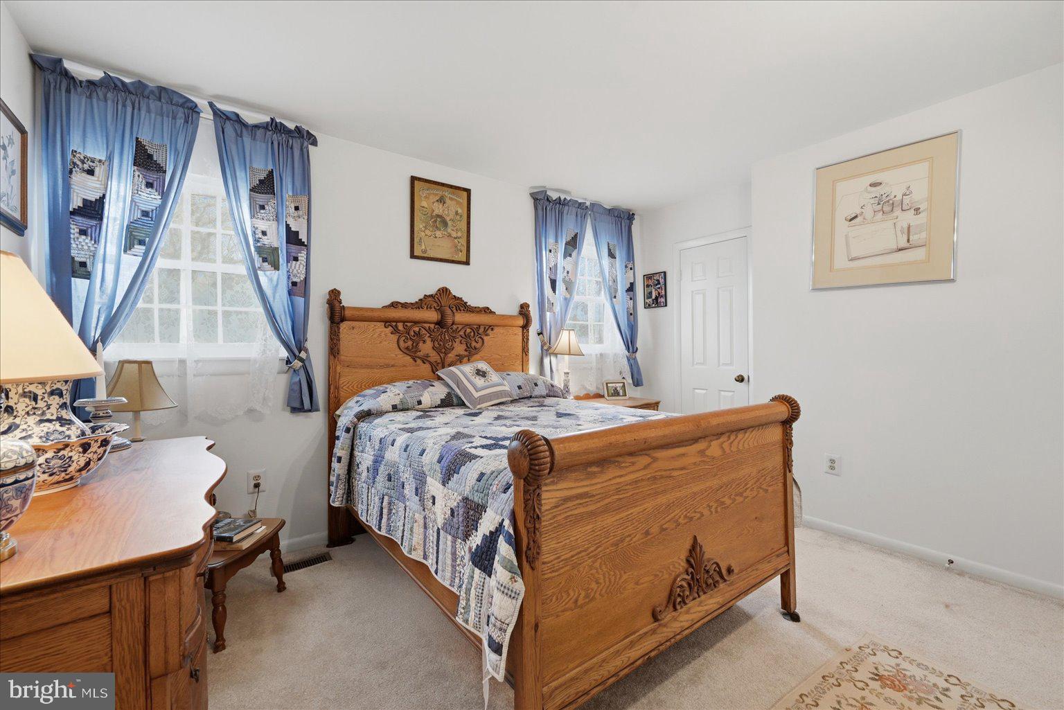 CARDINAL GLEN - Residential