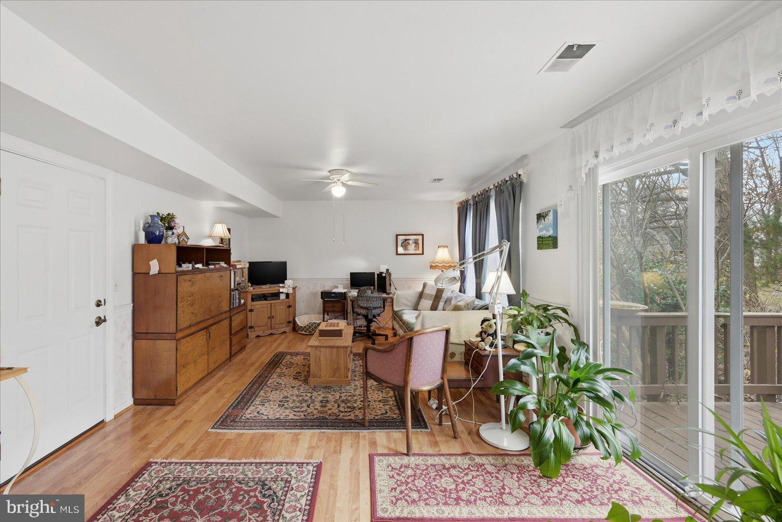 CARDINAL GLEN - Residential