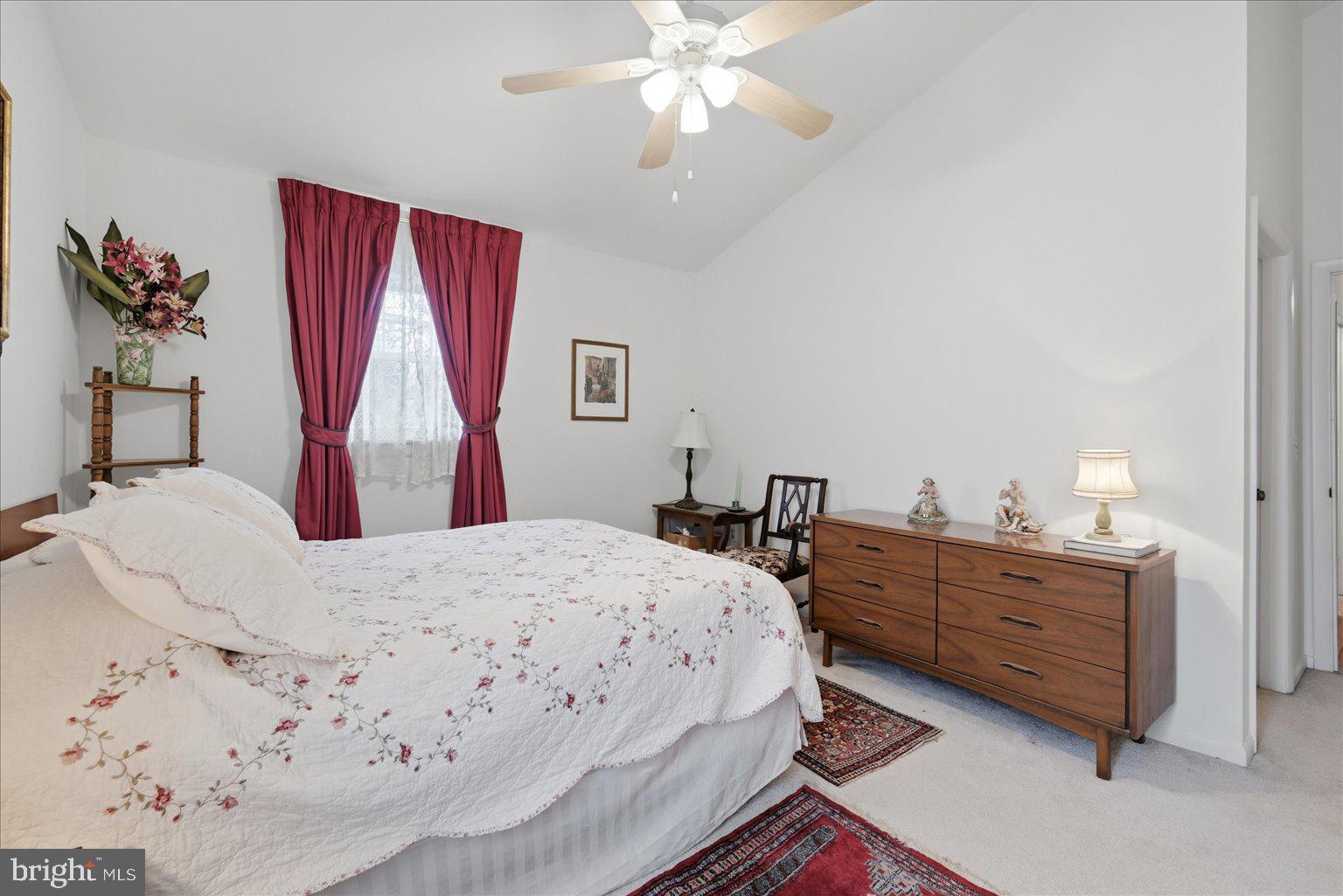 CARDINAL GLEN - Residential