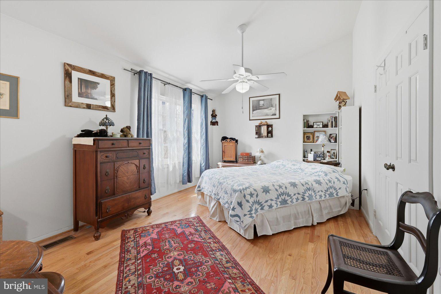 CARDINAL GLEN - Residential