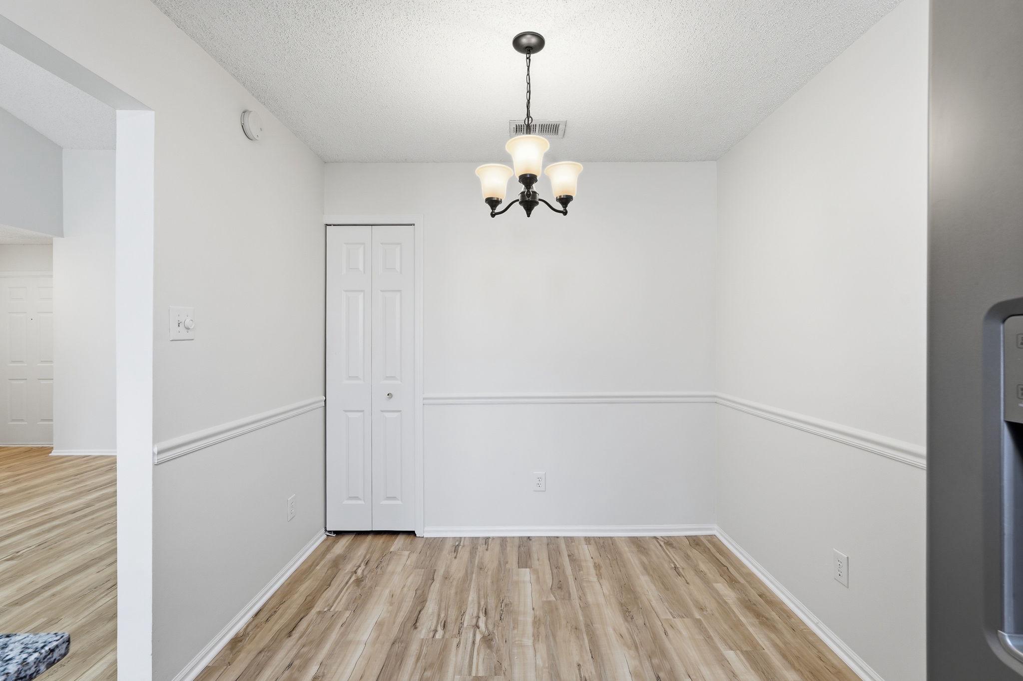 FOX CHASE/EXETER - Residential