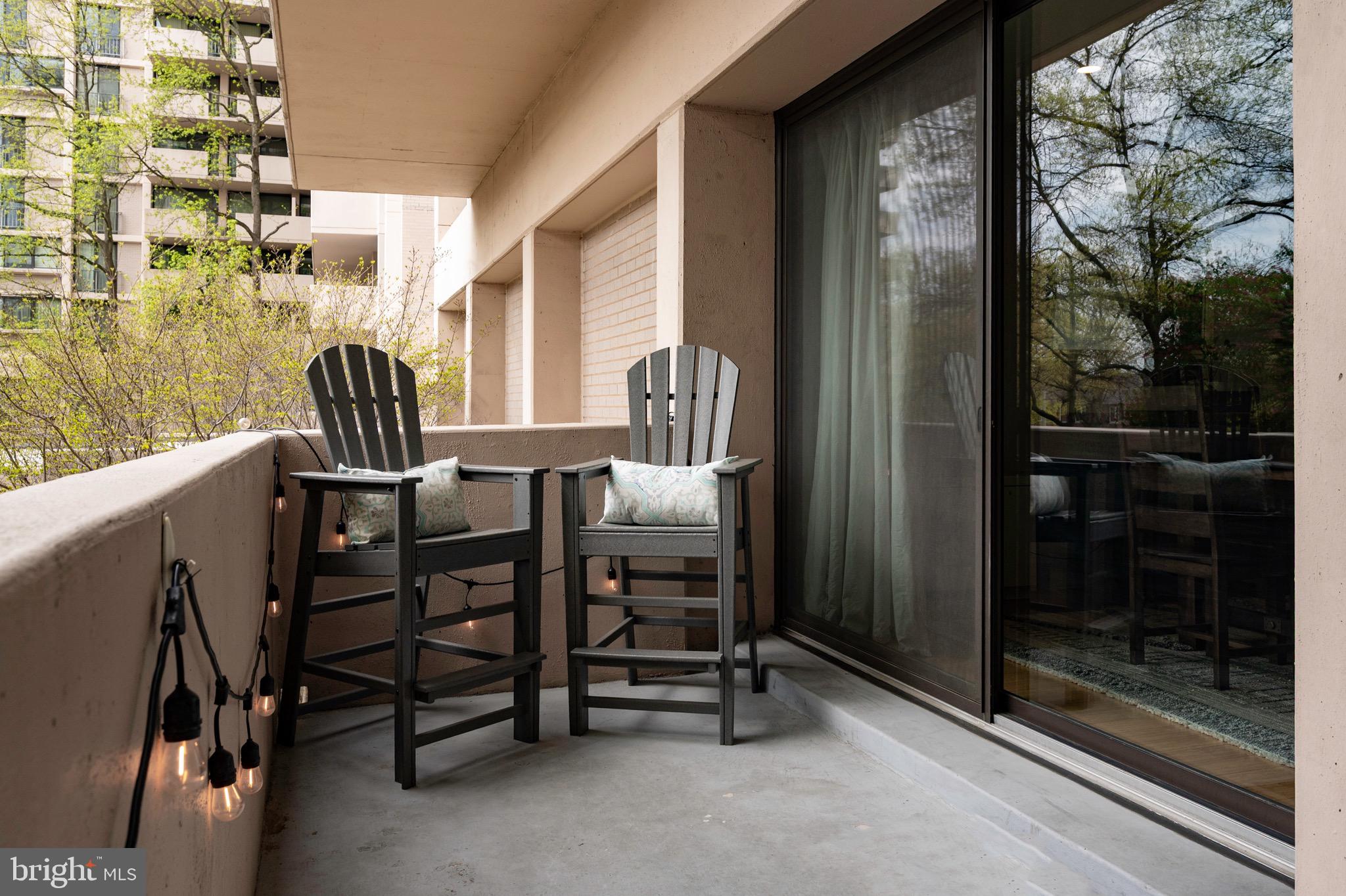 HYDE PARK - Residential