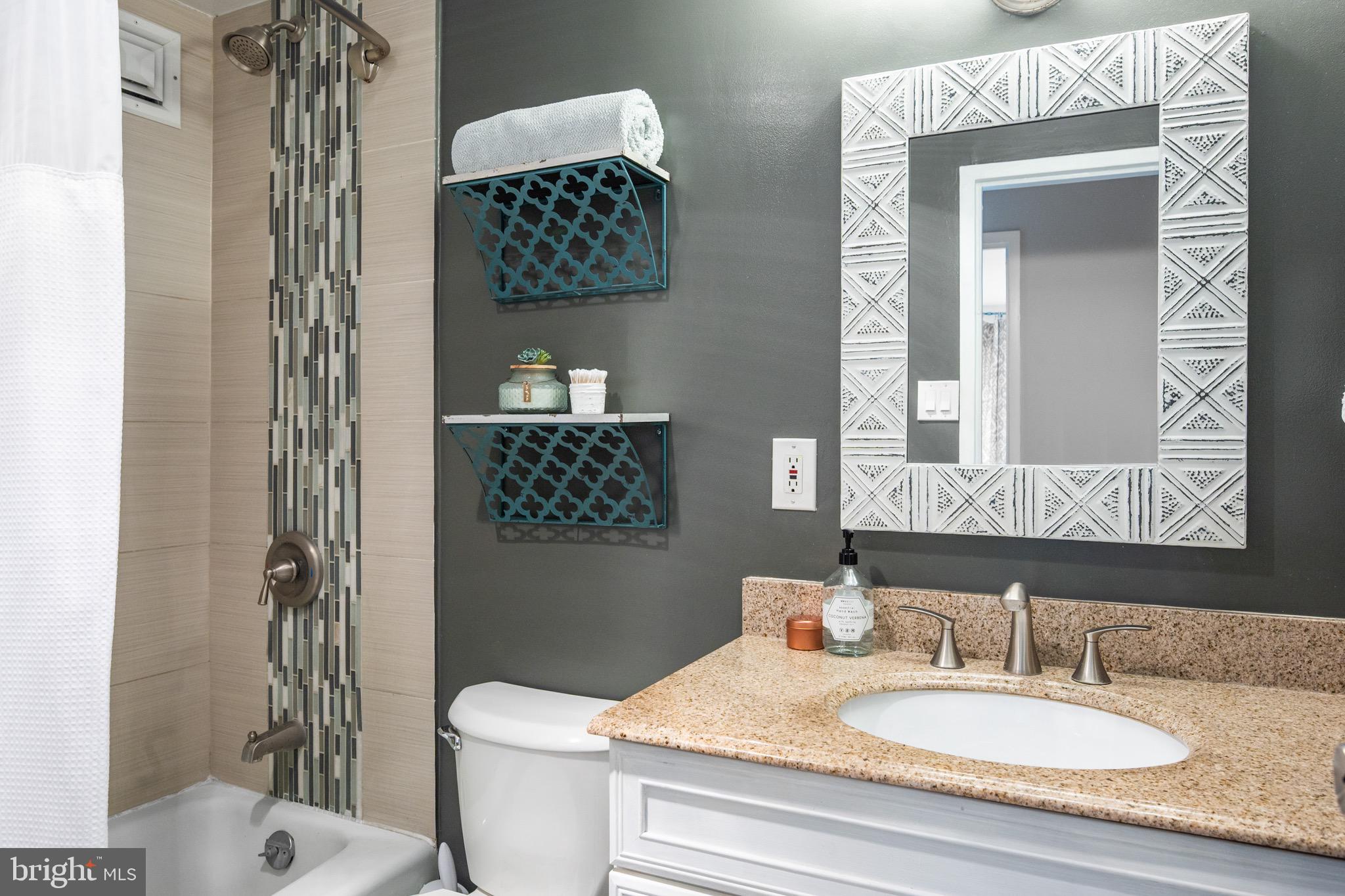 HYDE PARK - Residential