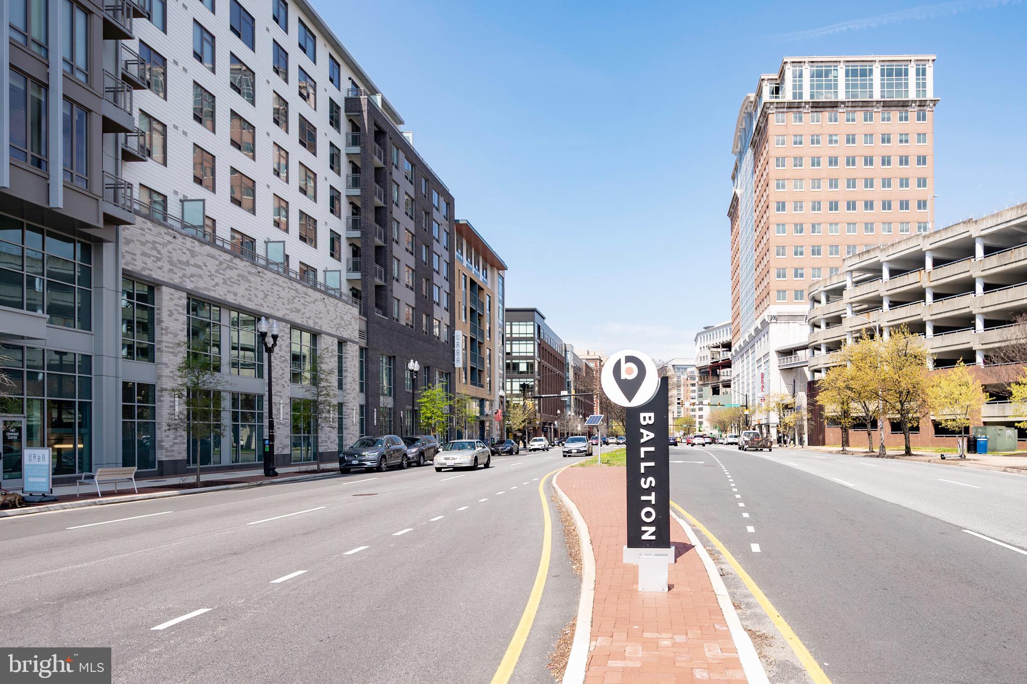 HYDE PARK - Residential