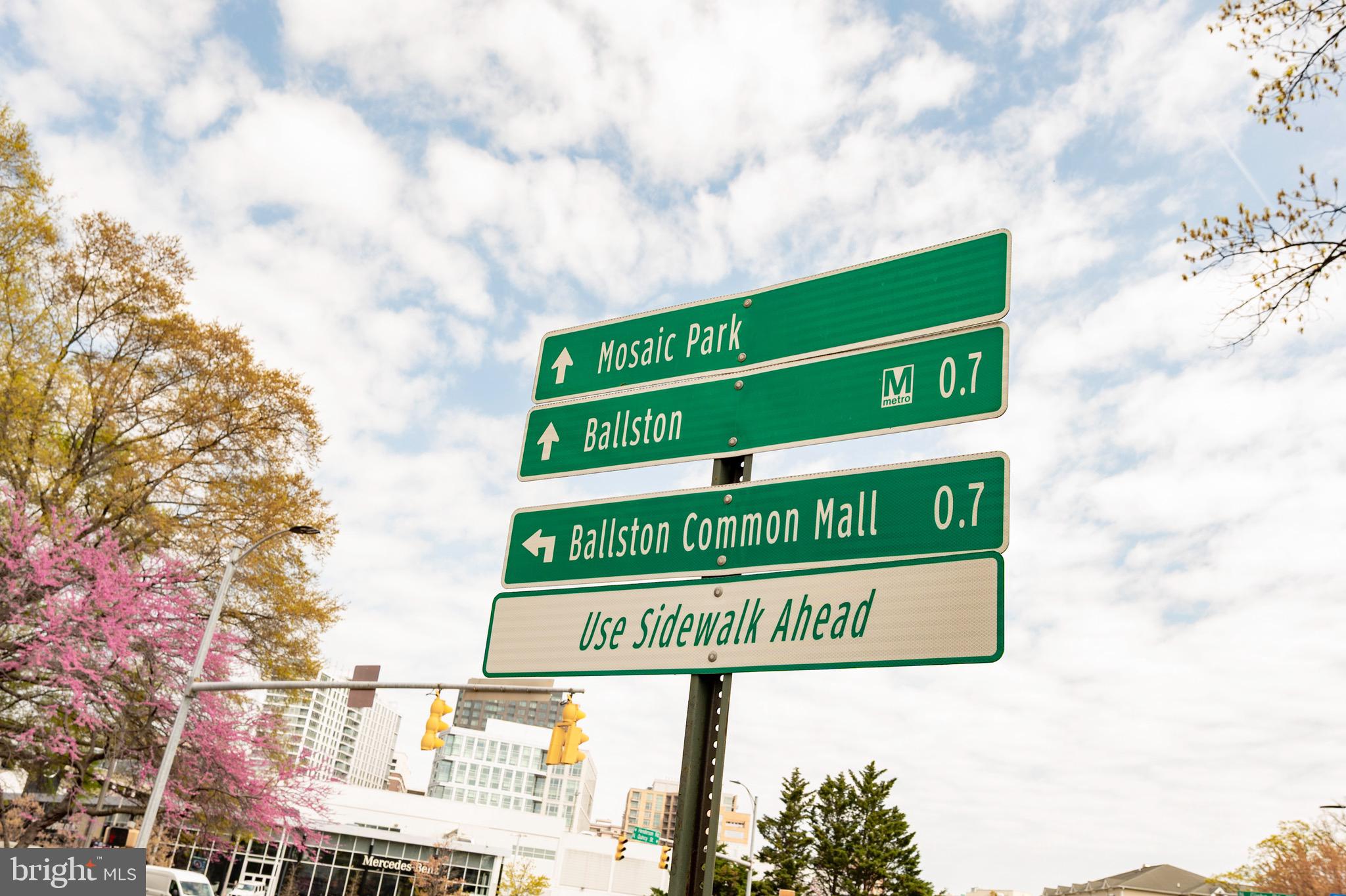 HYDE PARK - Residential