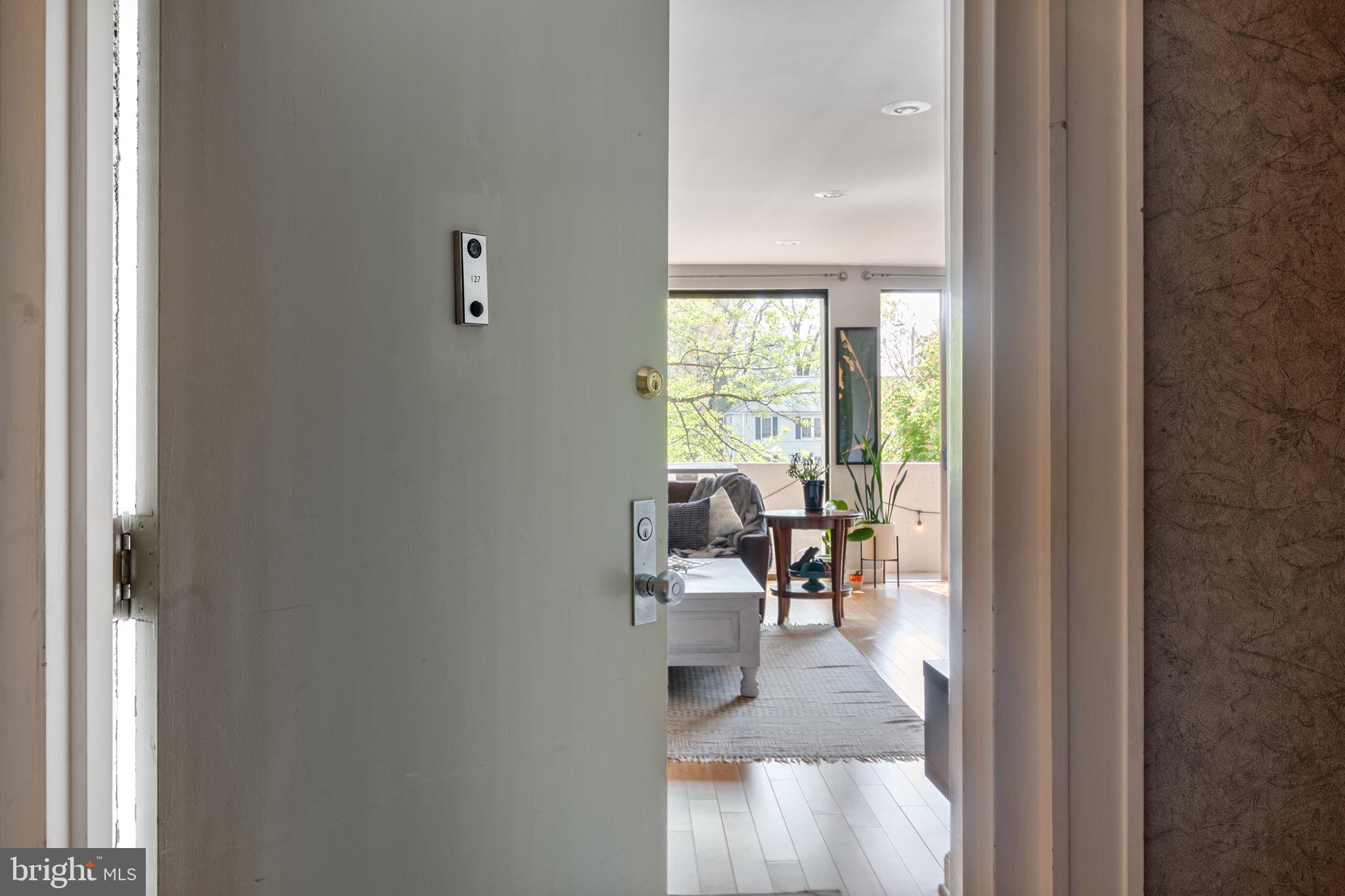 HYDE PARK - Residential