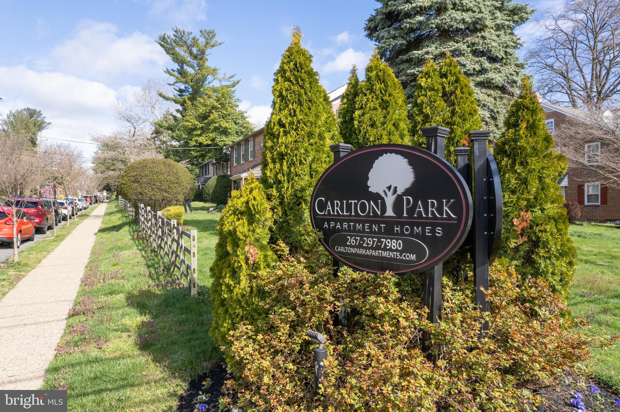 EAST FALLS - Residential Lease