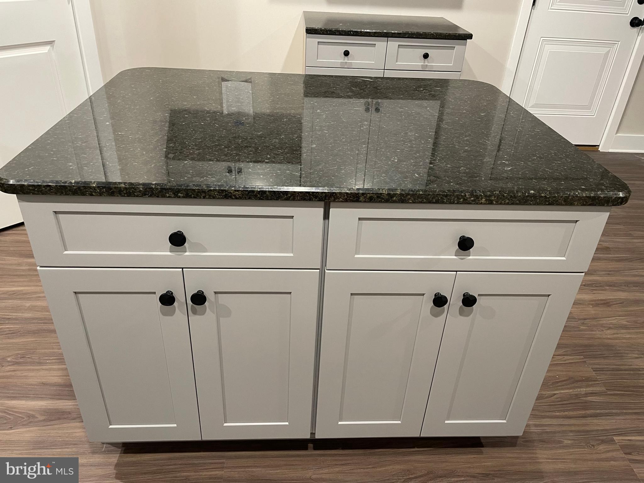 SUNRISE TERRACE - Residential