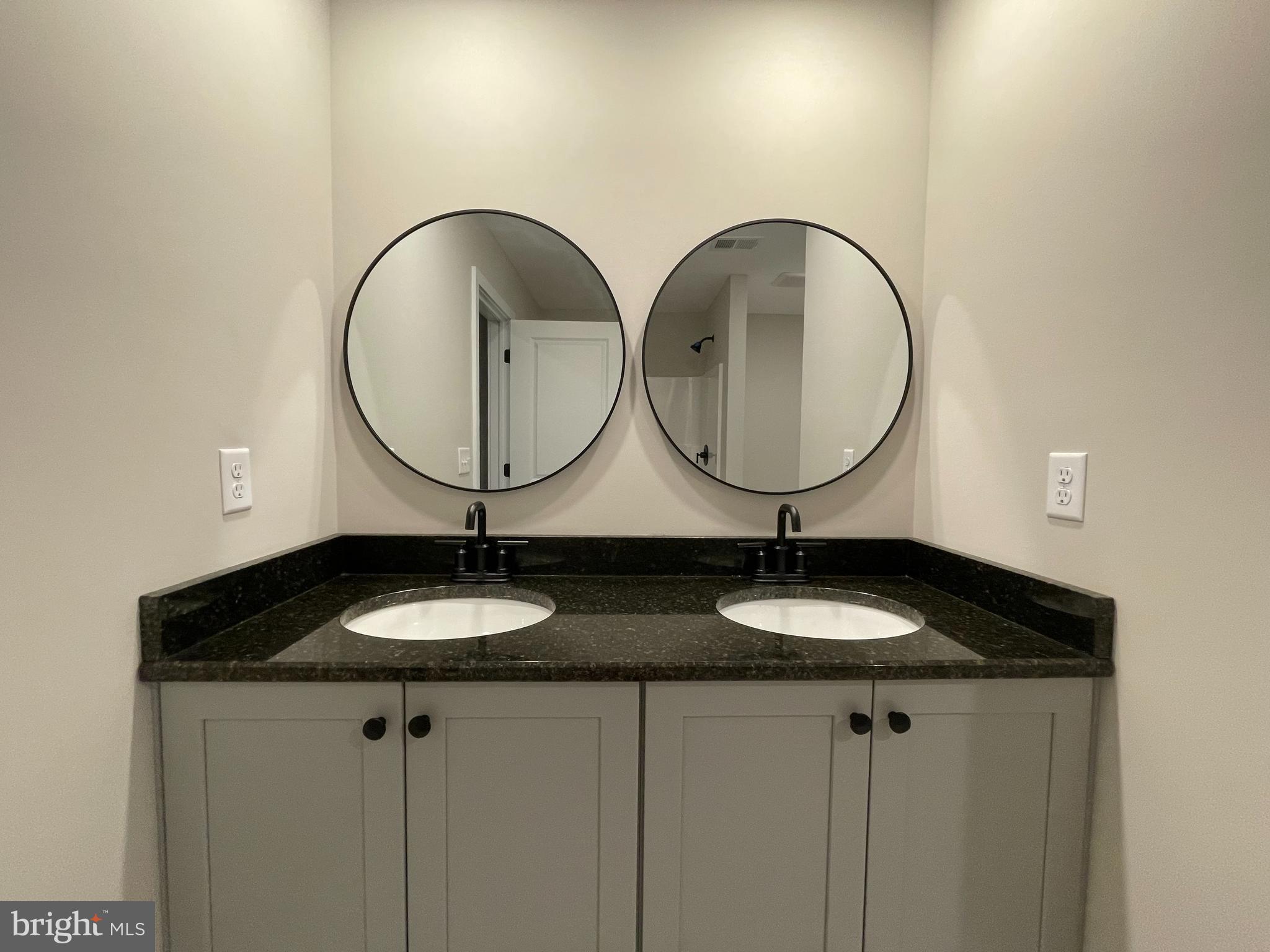 SUNRISE TERRACE - Residential