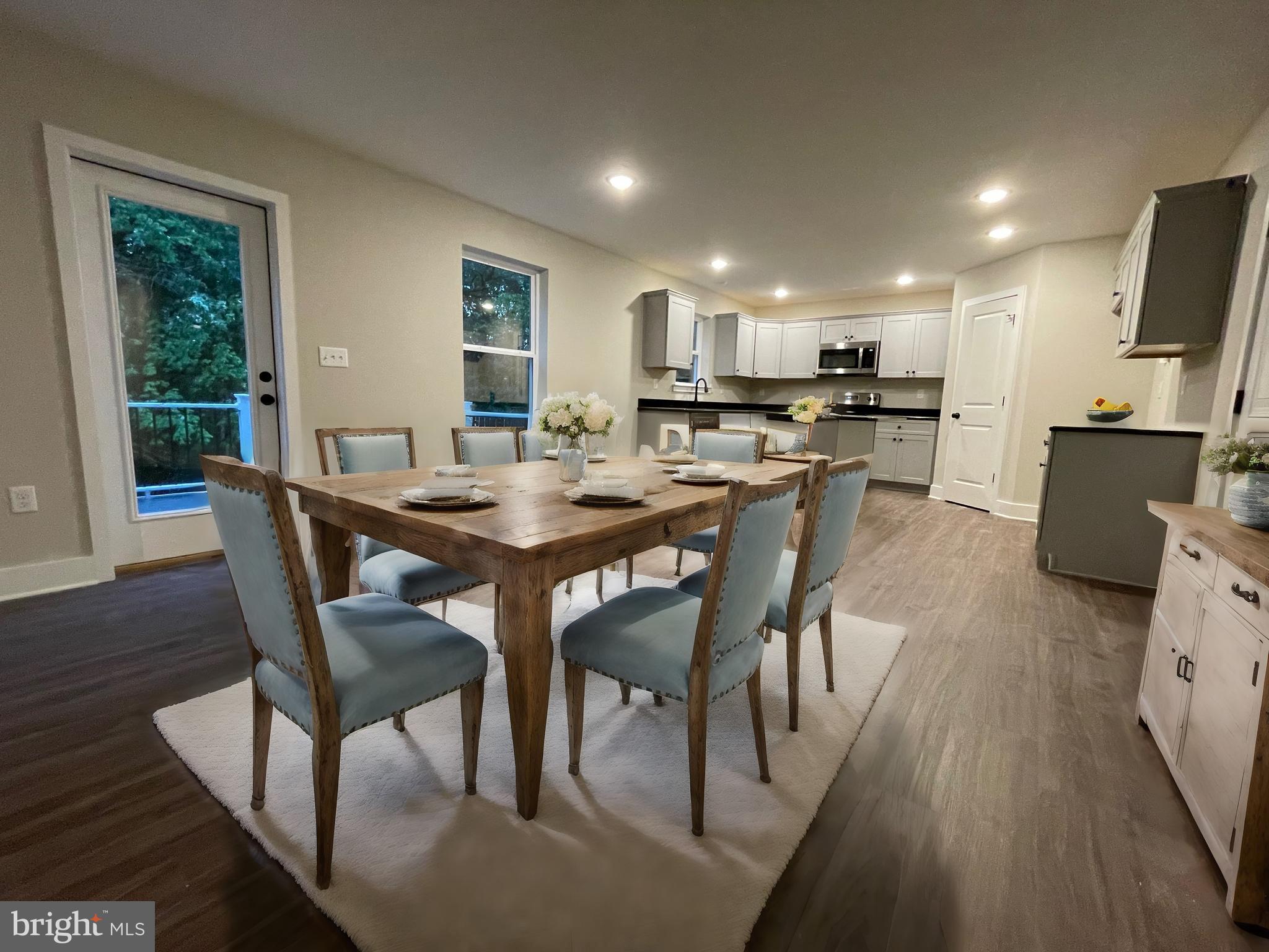 SUNRISE TERRACE - Residential