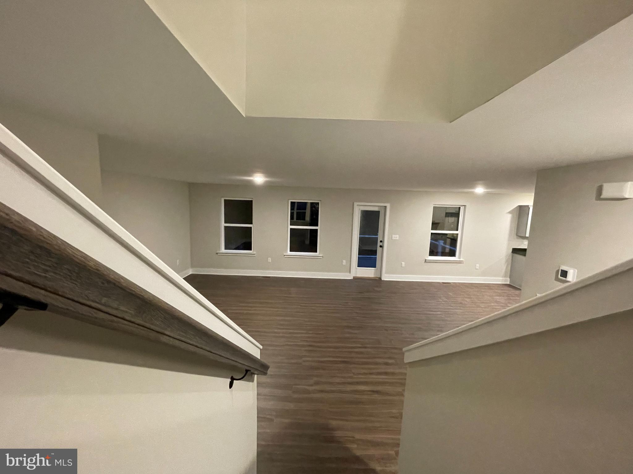 SUNRISE TERRACE - Residential