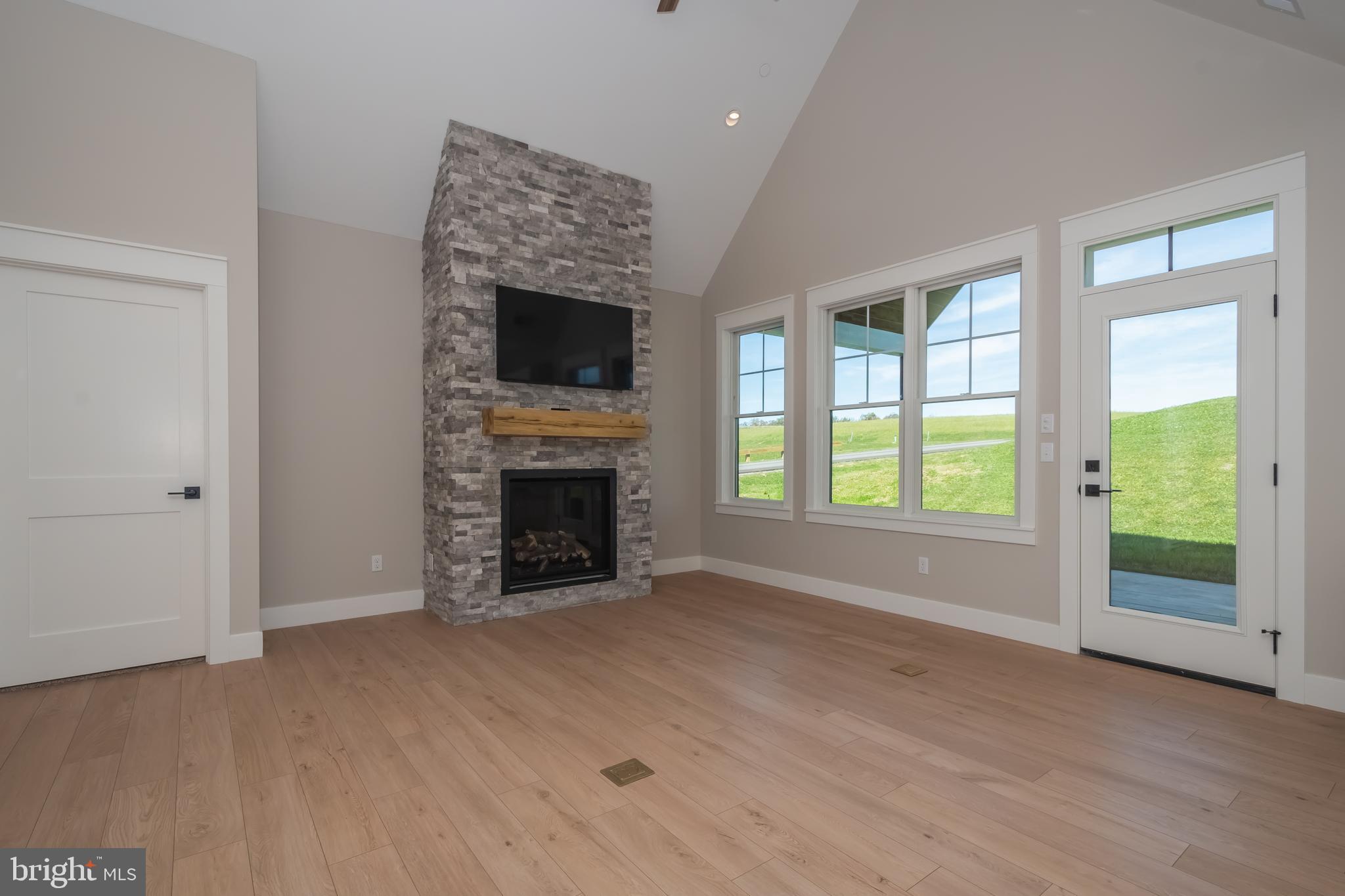 GRANTSVILLE - Residential