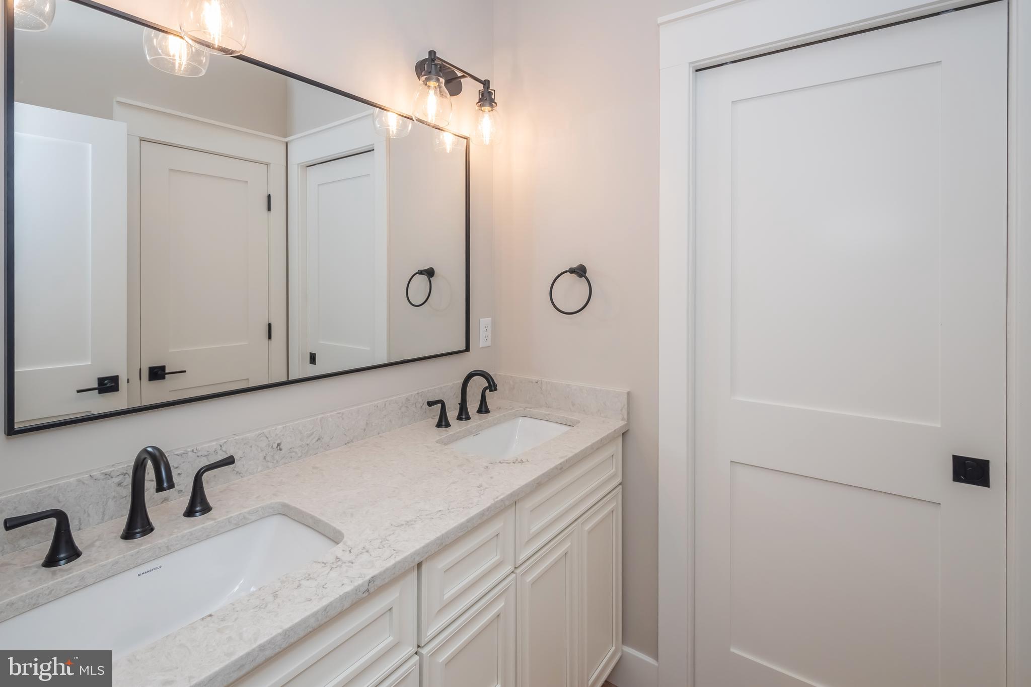 GRANTSVILLE - Residential