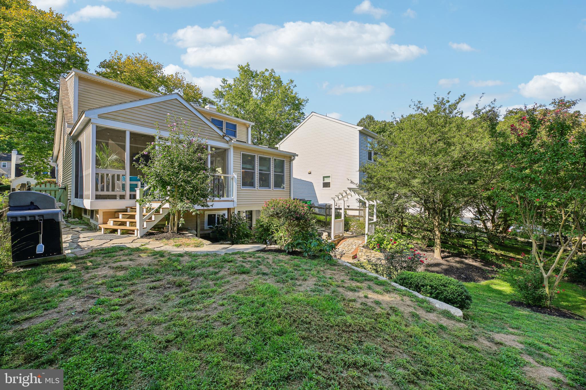 VILLAGE OF KINGS CONTRIVANCE - Residential