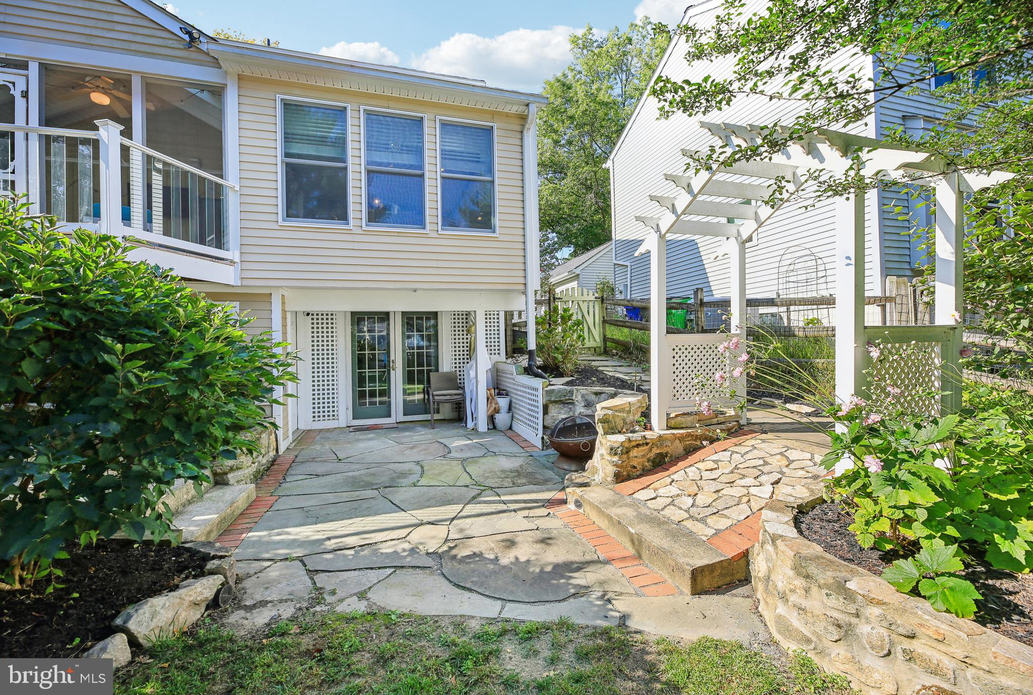 VILLAGE OF KINGS CONTRIVANCE - Residential