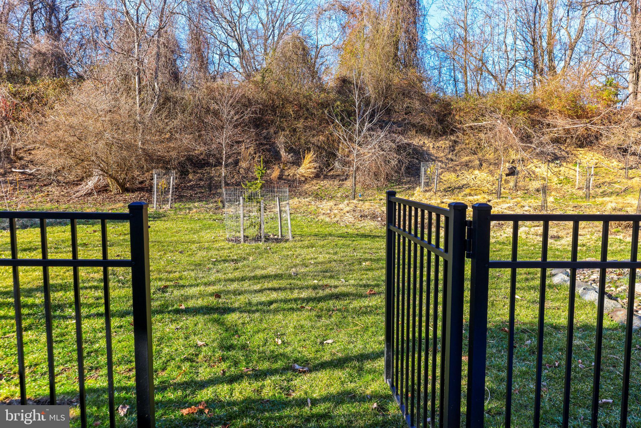 CREEKSIDE AT OSPREY LANDING - Residential