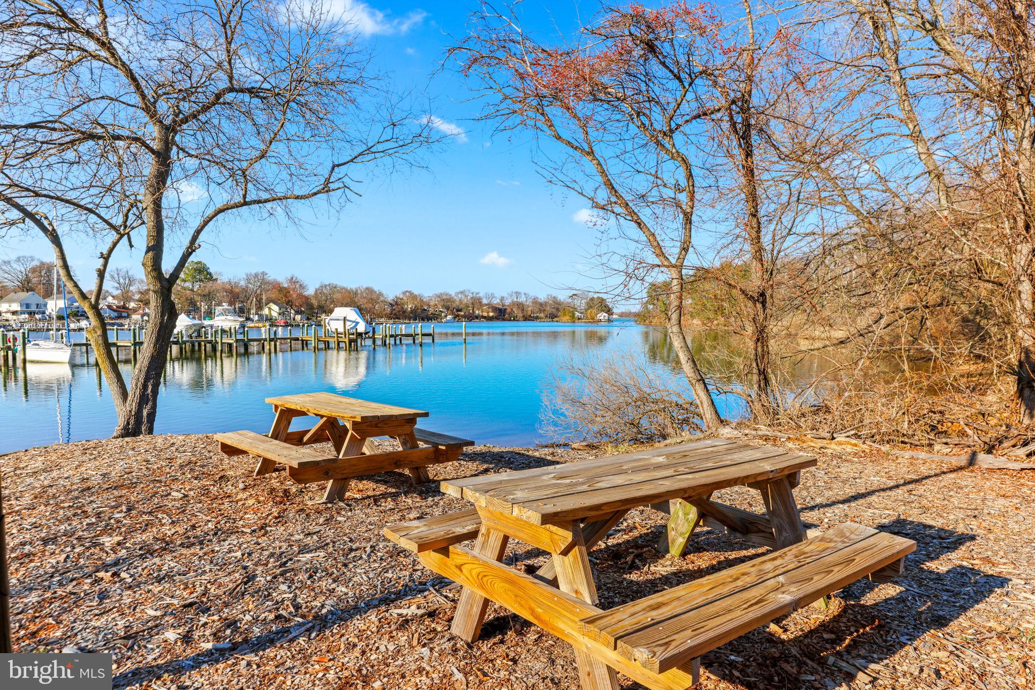 CREEKSIDE AT OSPREY LANDING - Residential