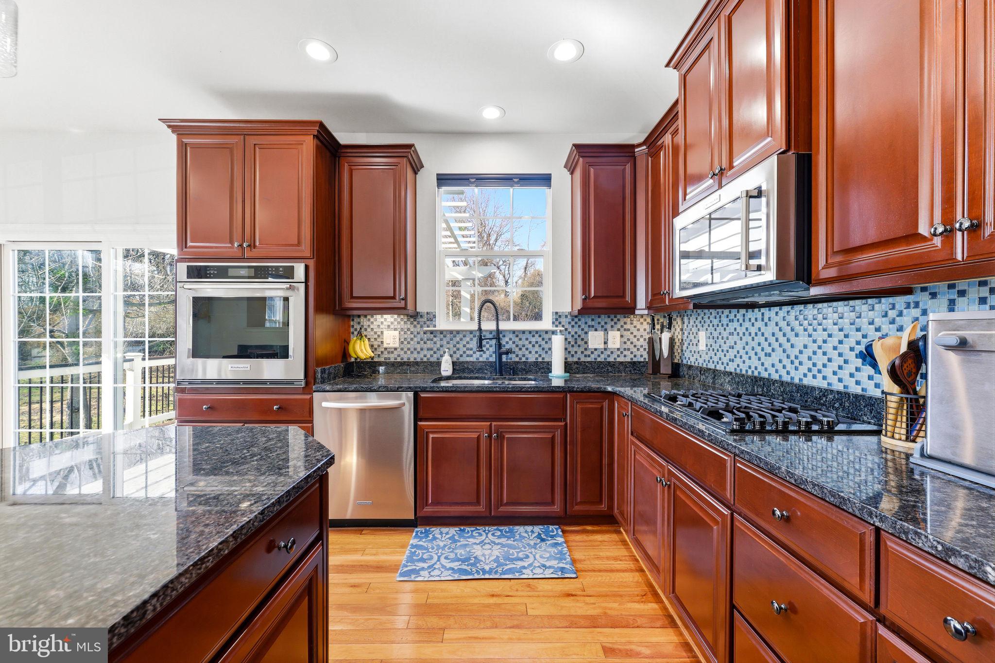 CREEKSIDE AT OSPREY LANDING - Residential