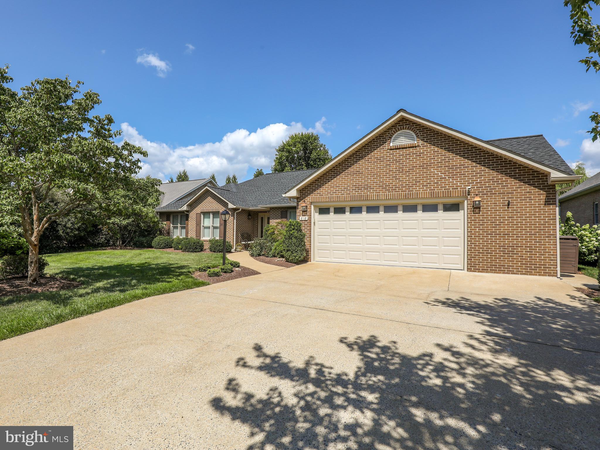 THE DOWNS AT MEADOWBRANCH - Residential