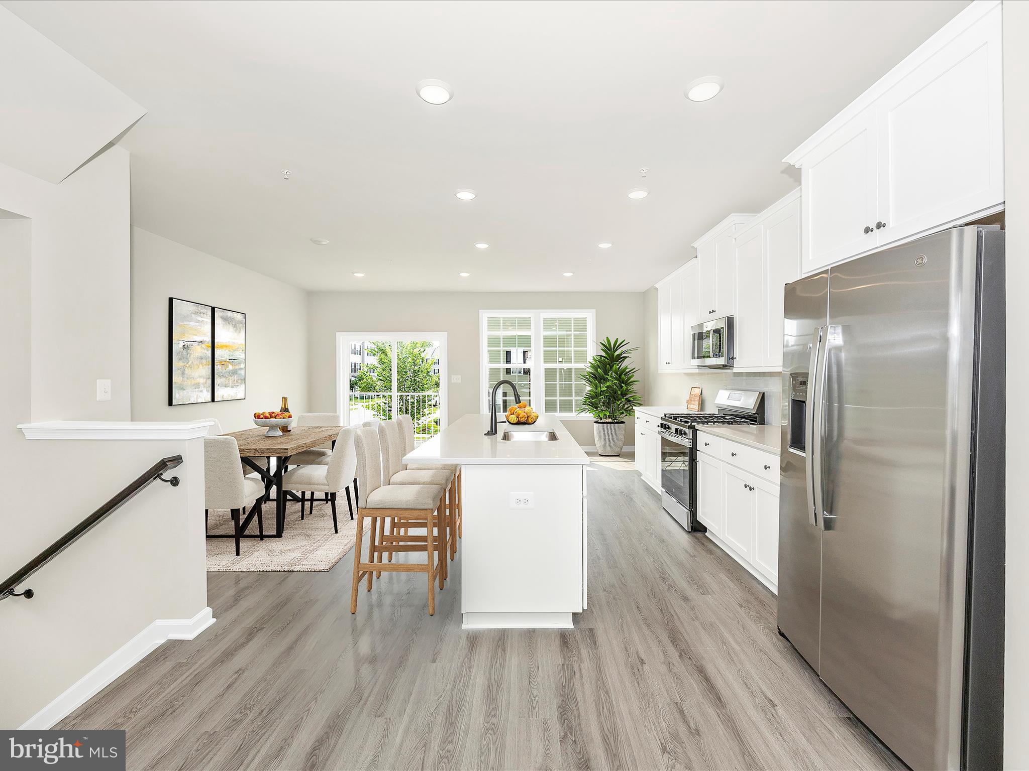 SPRING BANK - Residential