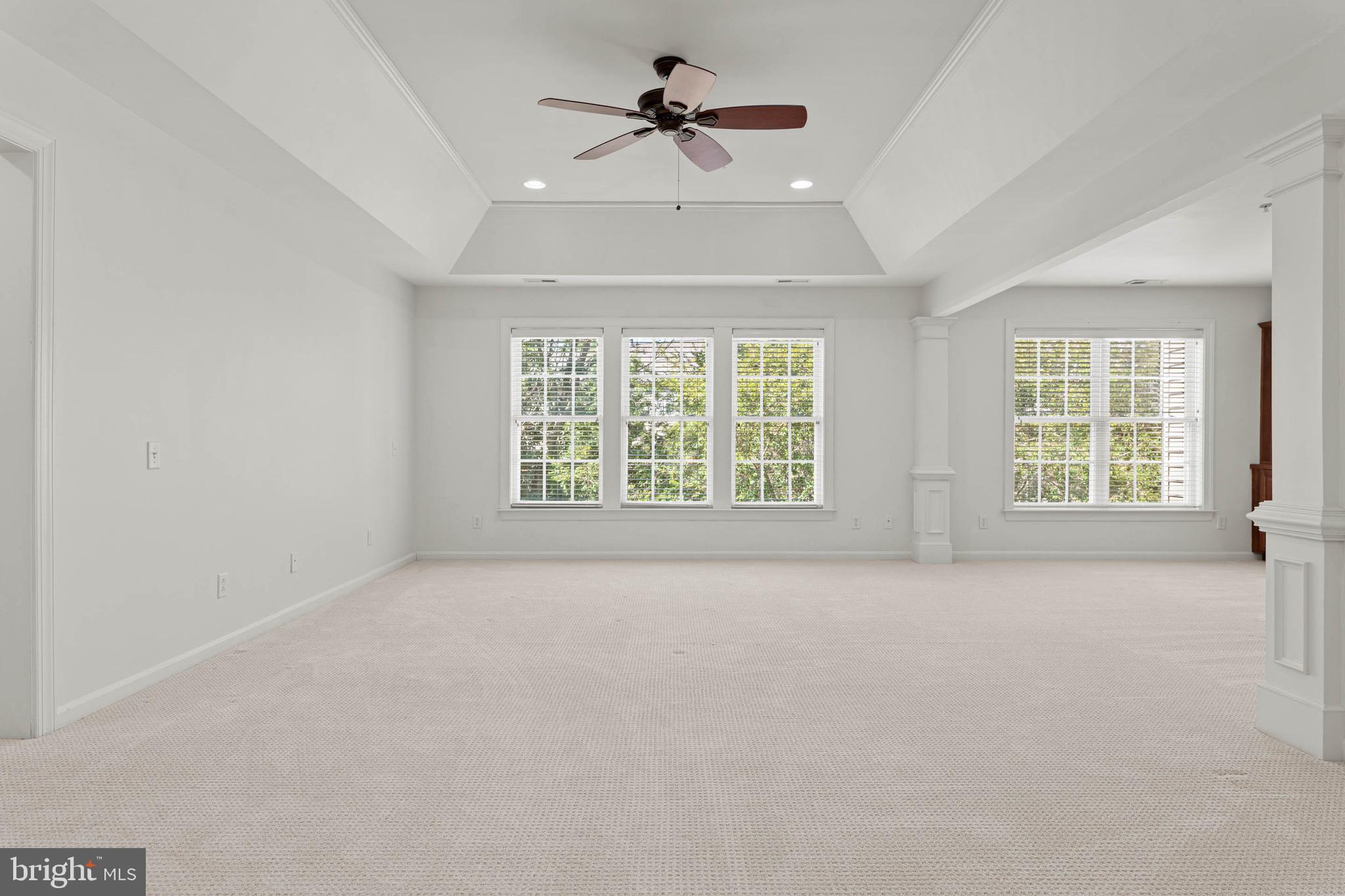 SPRINGTON POINTE WOODS - Residential