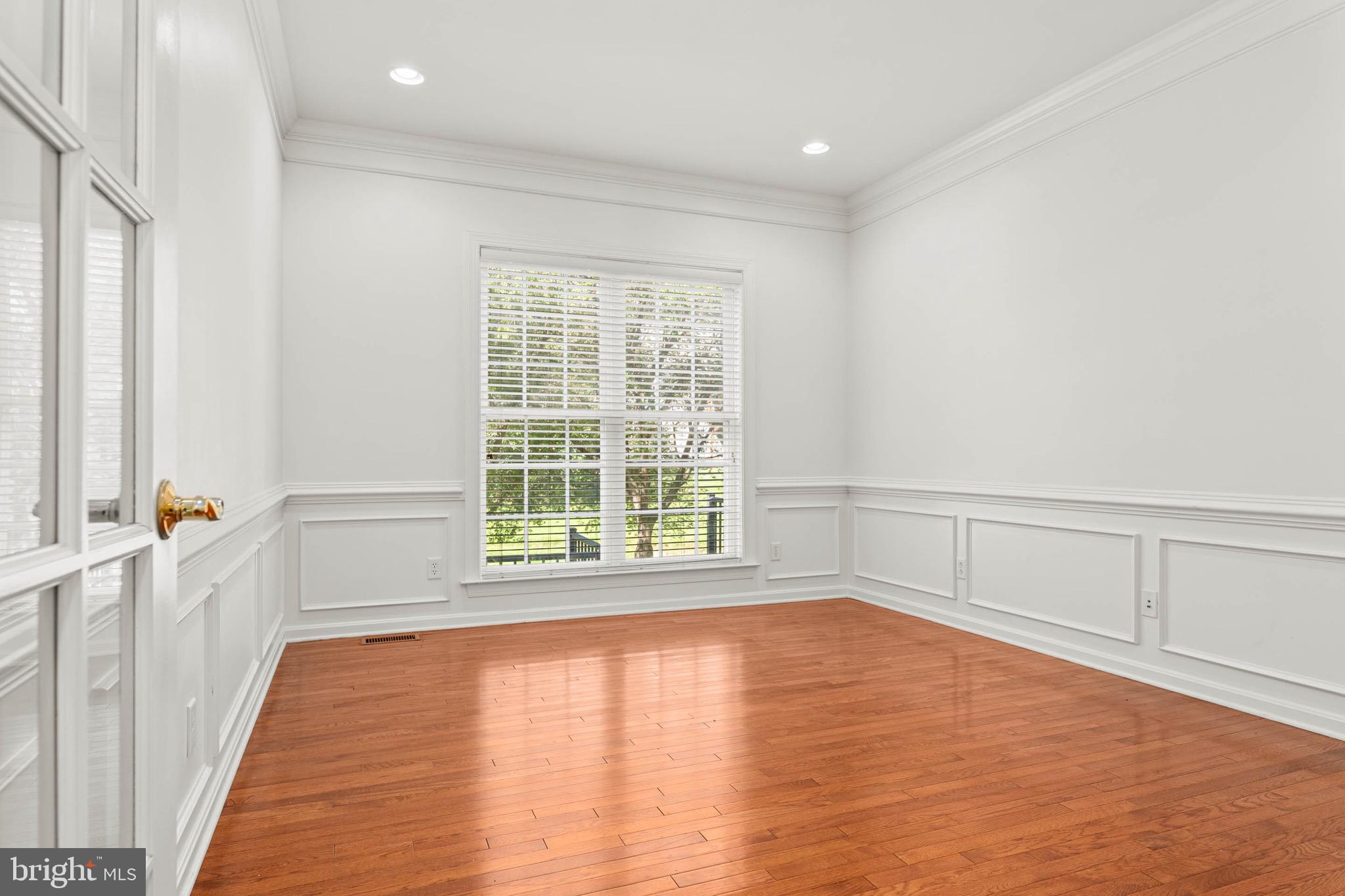 SPRINGTON POINTE WOODS - Residential