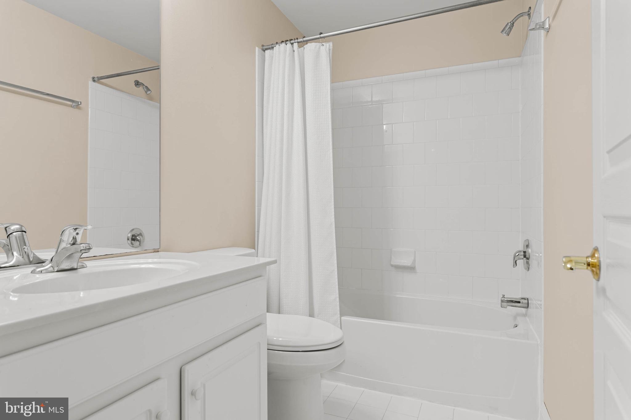 SPRINGTON POINTE WOODS - Residential