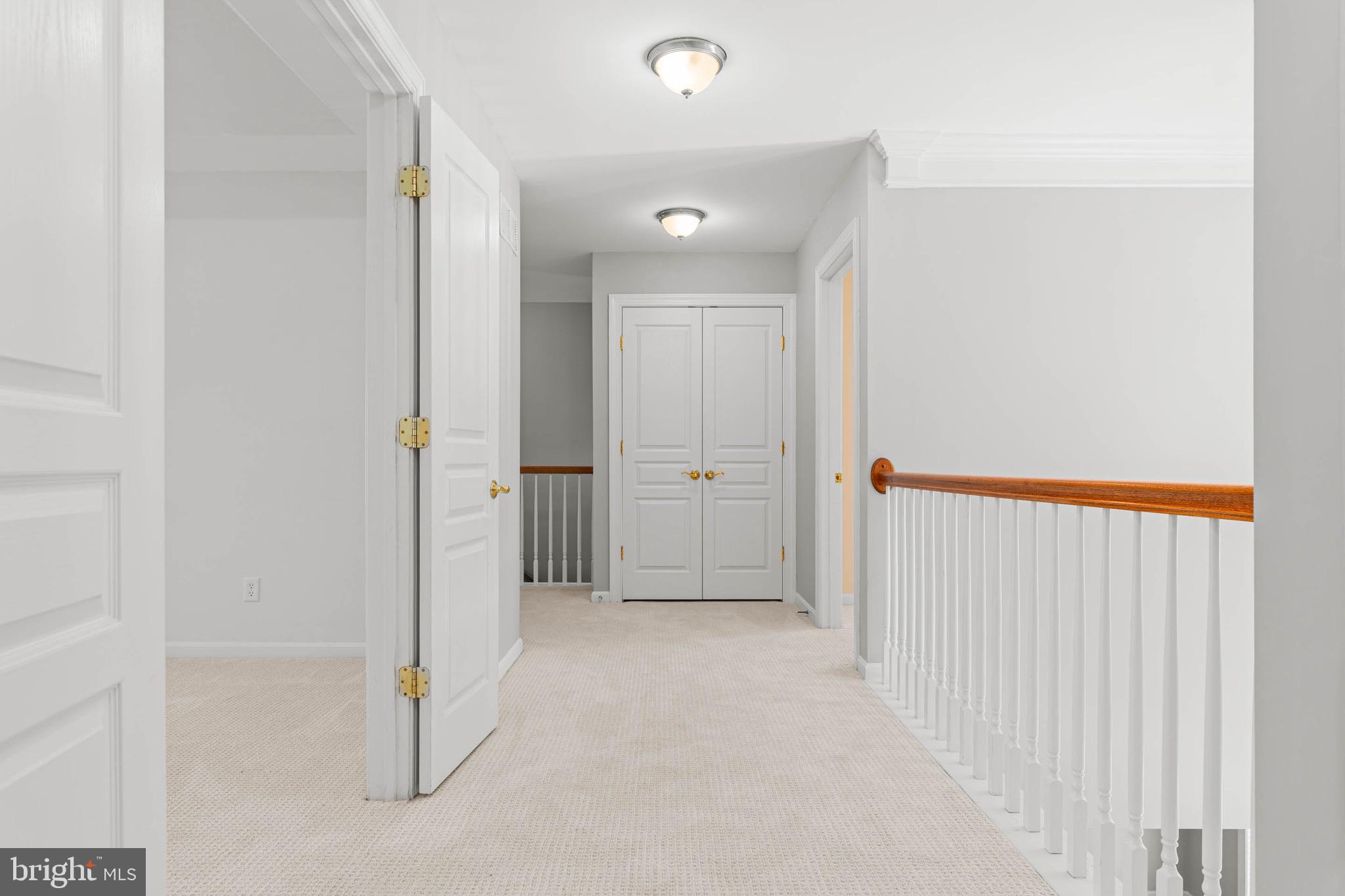 SPRINGTON POINTE WOODS - Residential