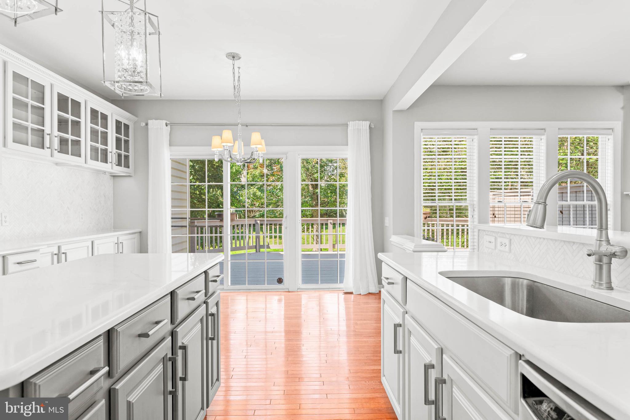 SPRINGTON POINTE WOODS - Residential