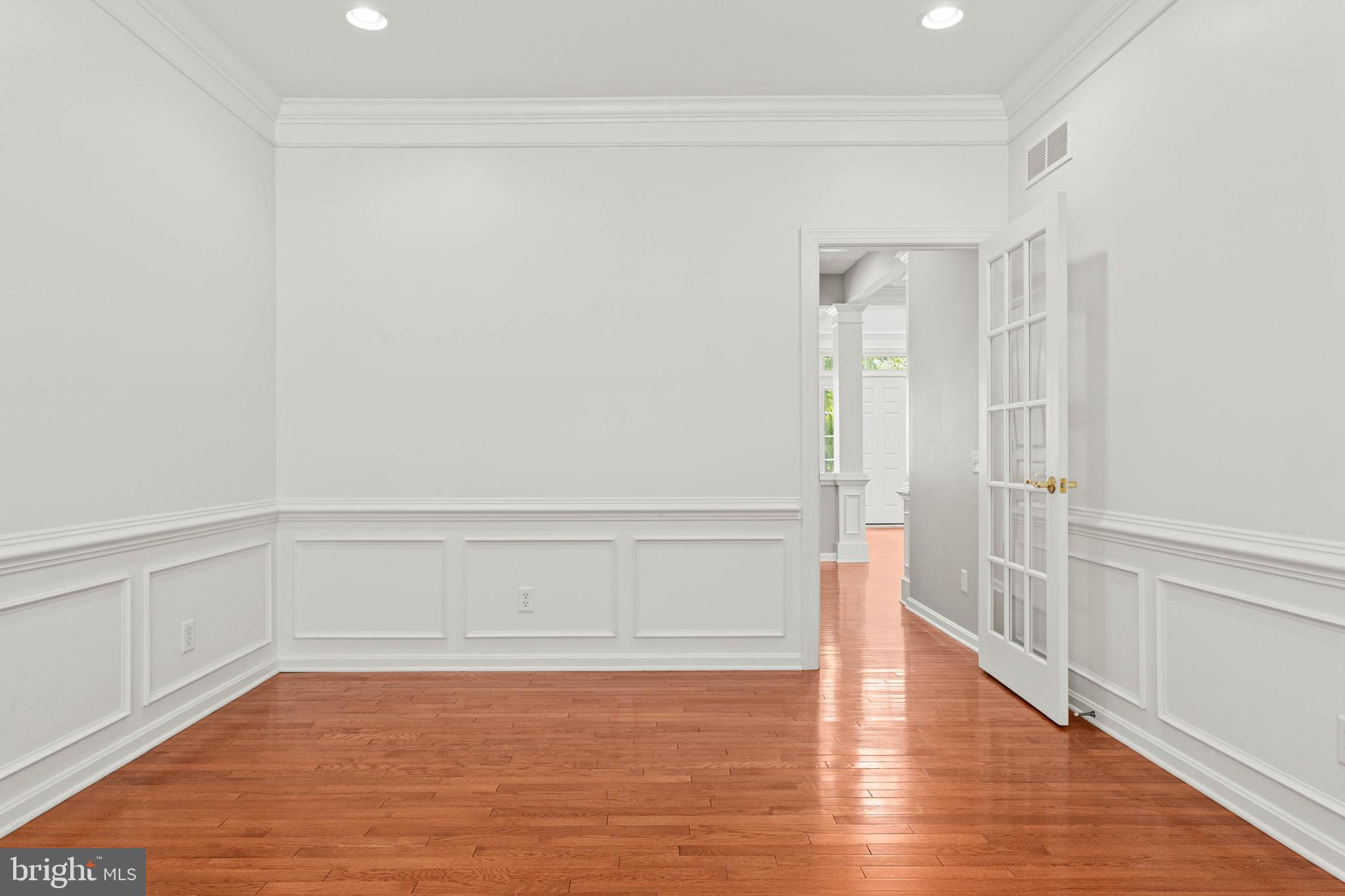 SPRINGTON POINTE WOODS - Residential