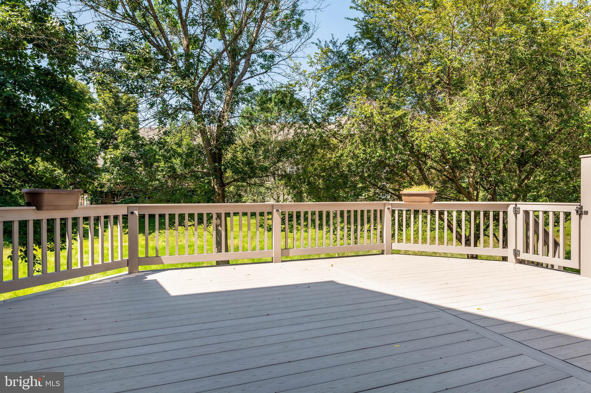 SPRINGTON POINTE WOODS - Residential