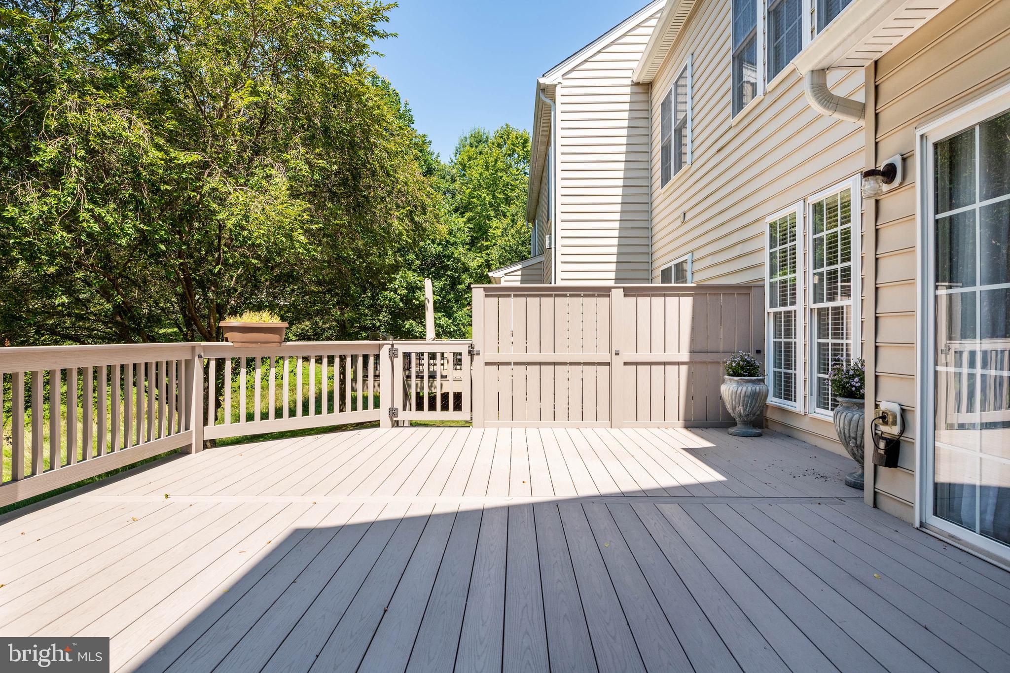 SPRINGTON POINTE WOODS - Residential